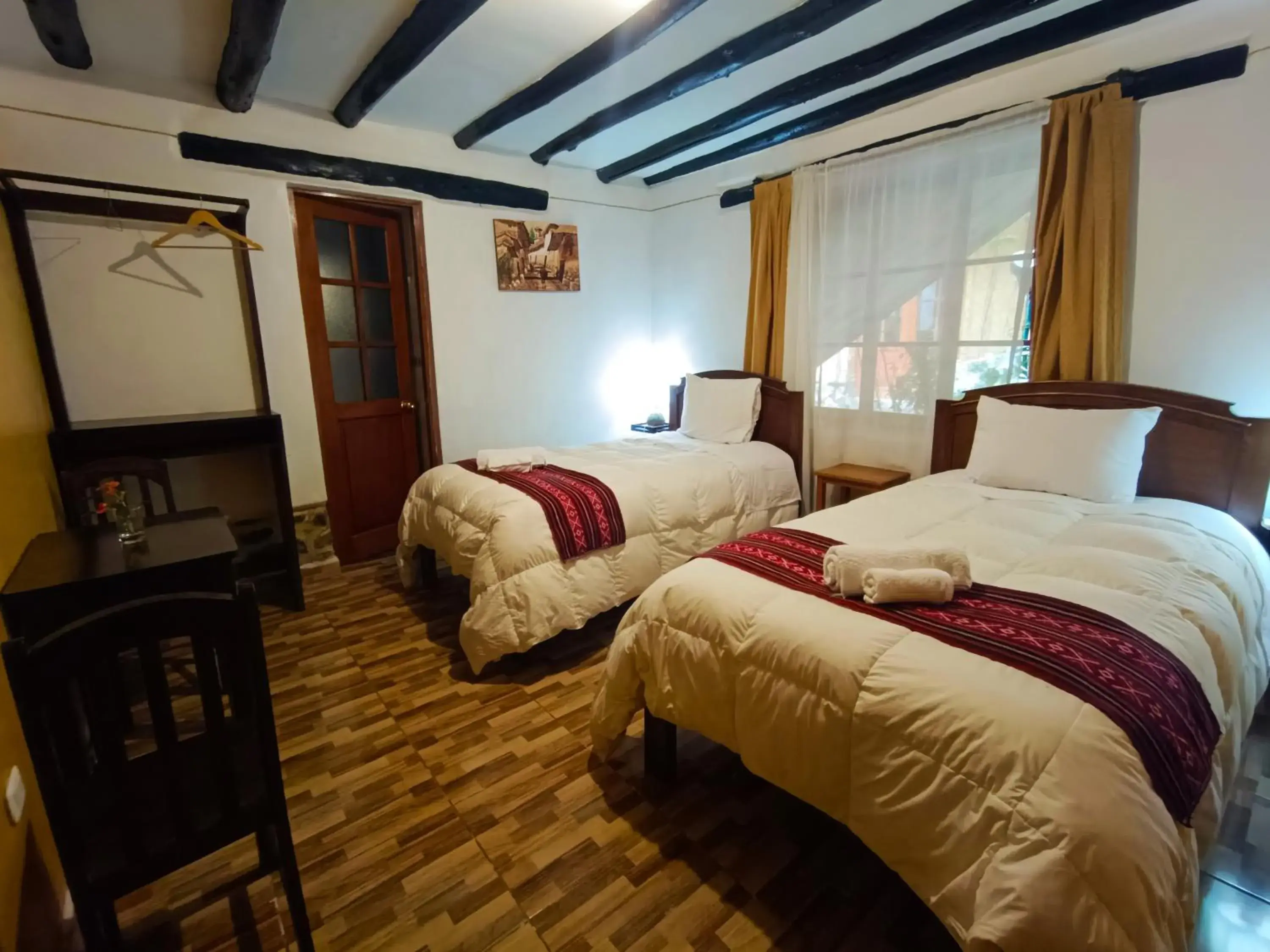 Twin Room in Wayras Hostal Twin Room in Wayras Hostal