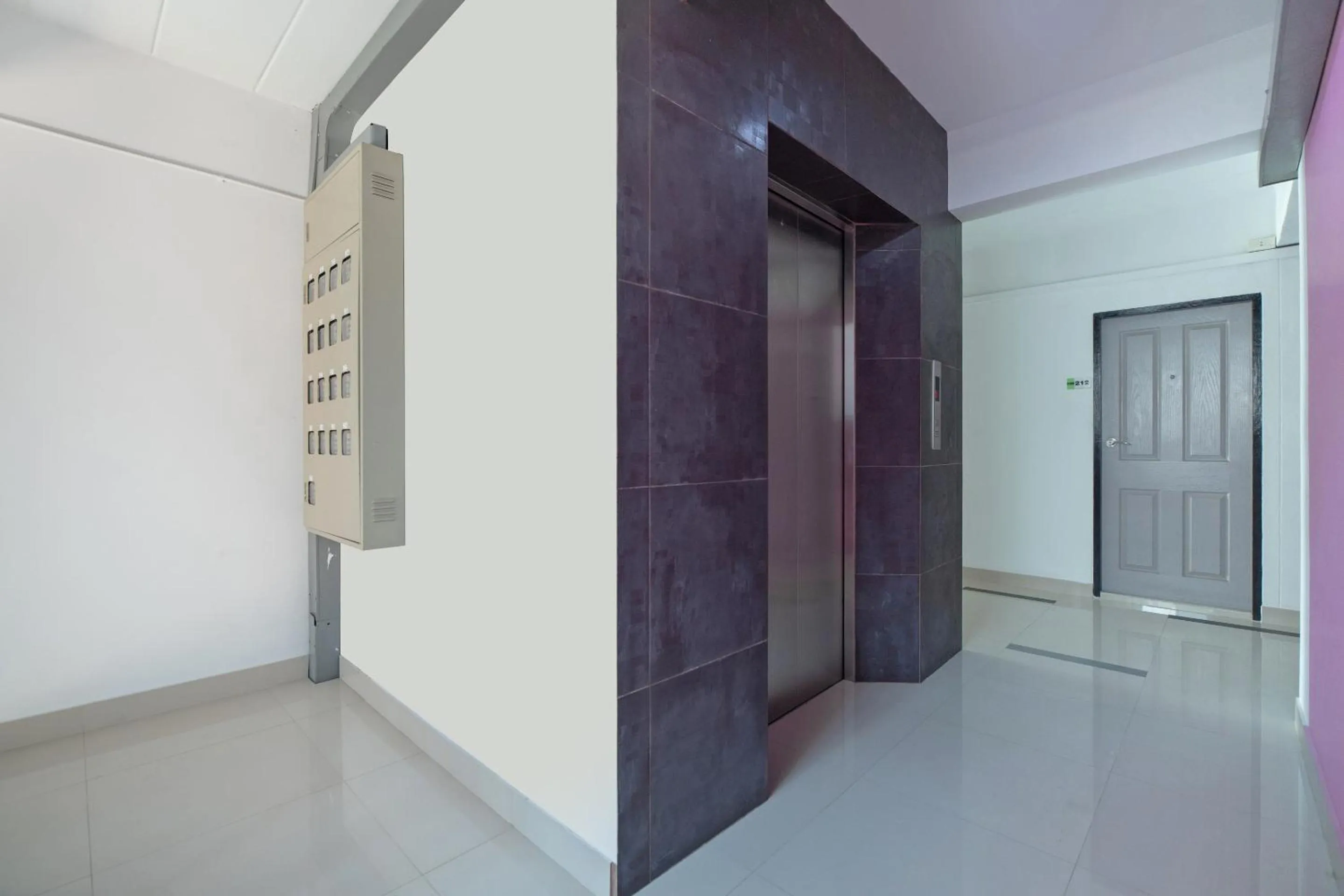 Facility for disabled guests in OYO 801 Inndy suite