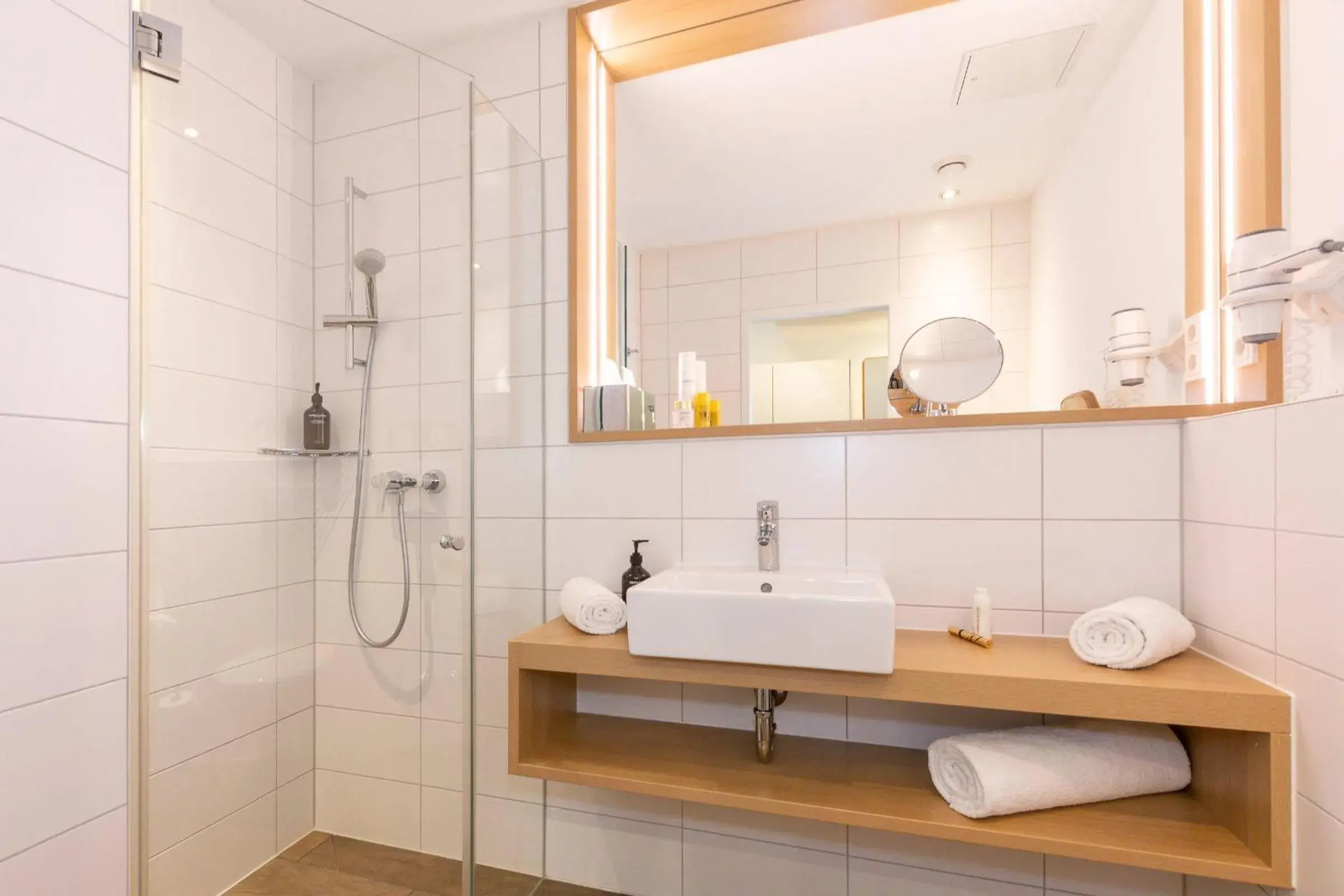 Bathroom in Boutique Hotel Atrium München Bathroom in Boutique Hotel Atrium München