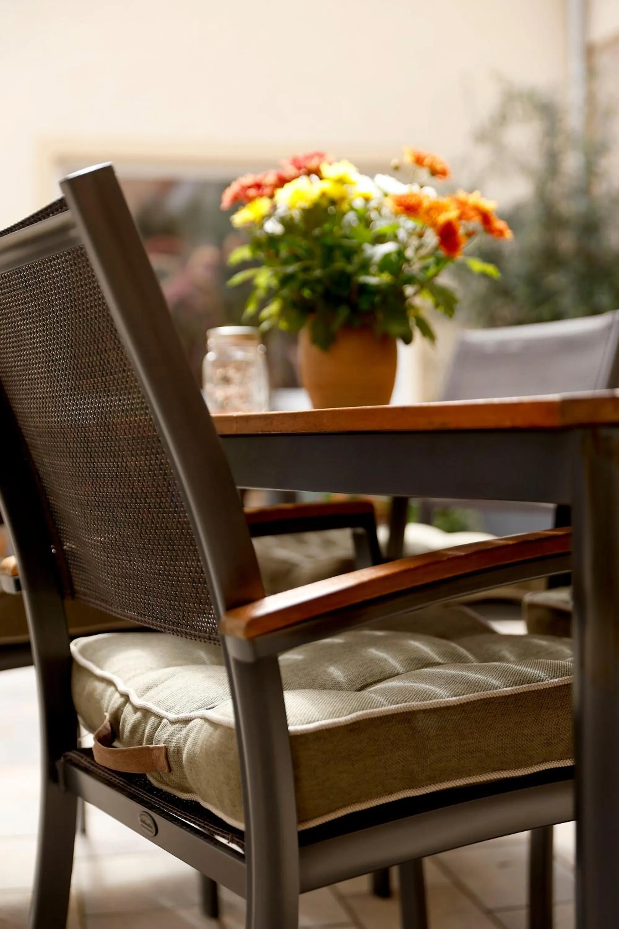 Patio in Vinotel Weinstrasse