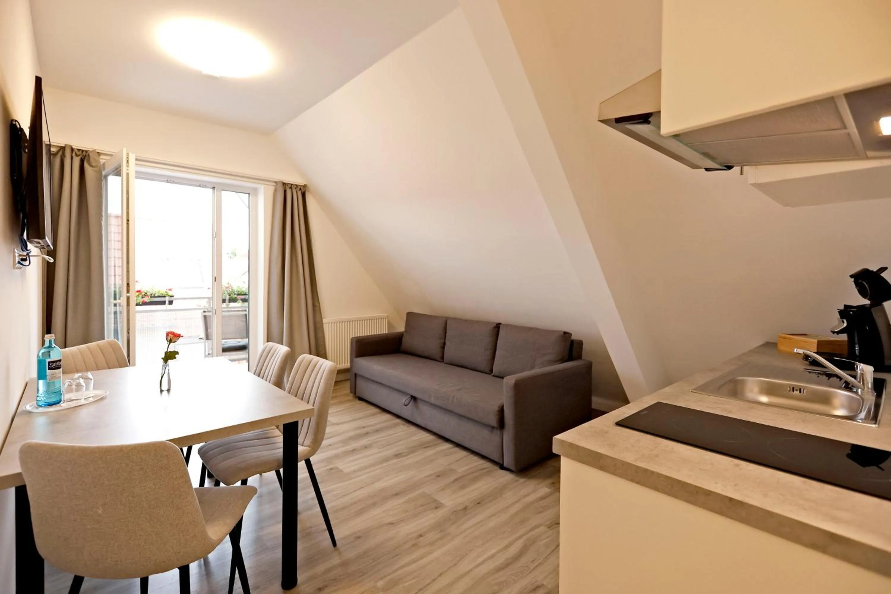 TV and multimedia in Vinotel Weinstrasse