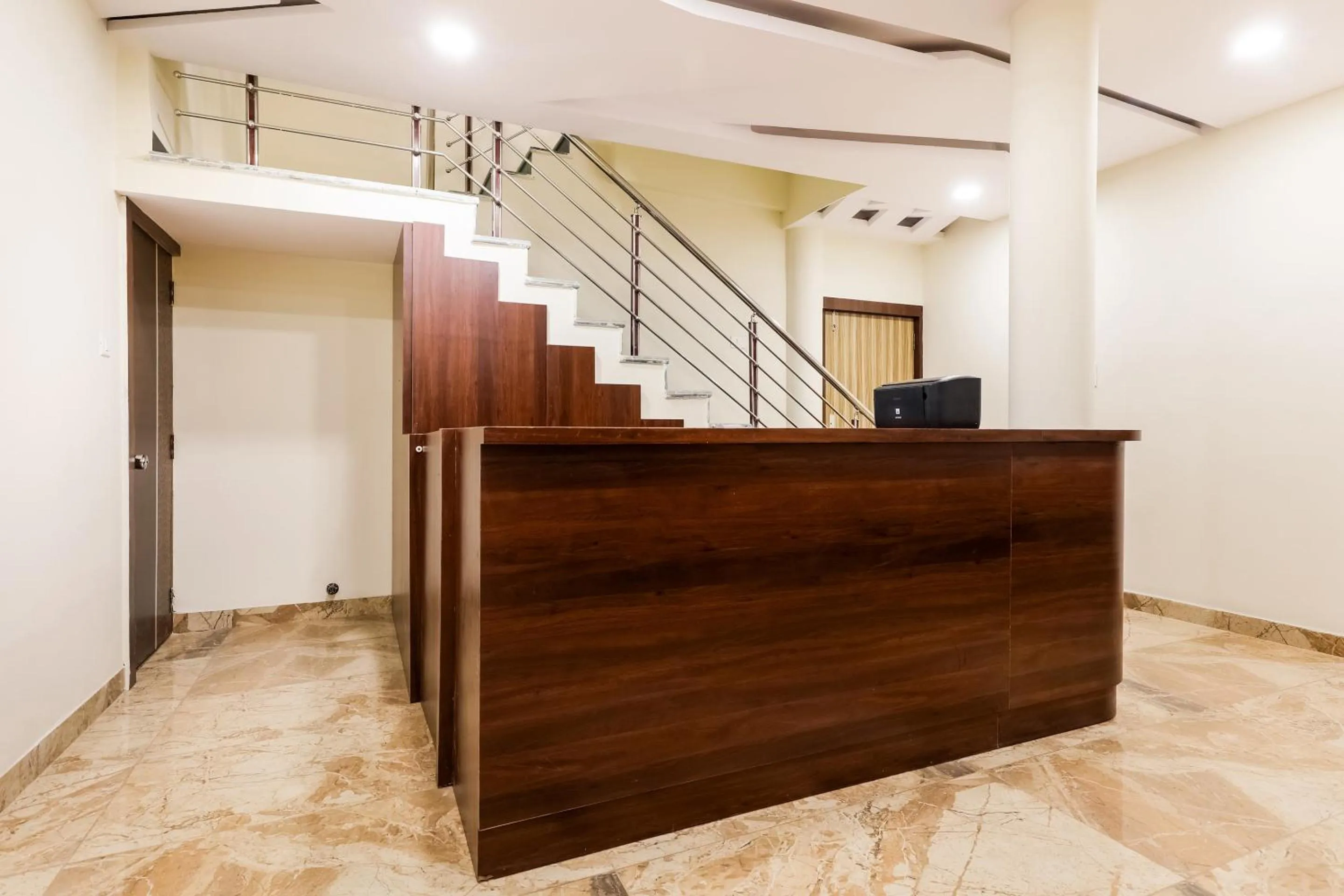 Lobby or reception in Hotel O Yuvan