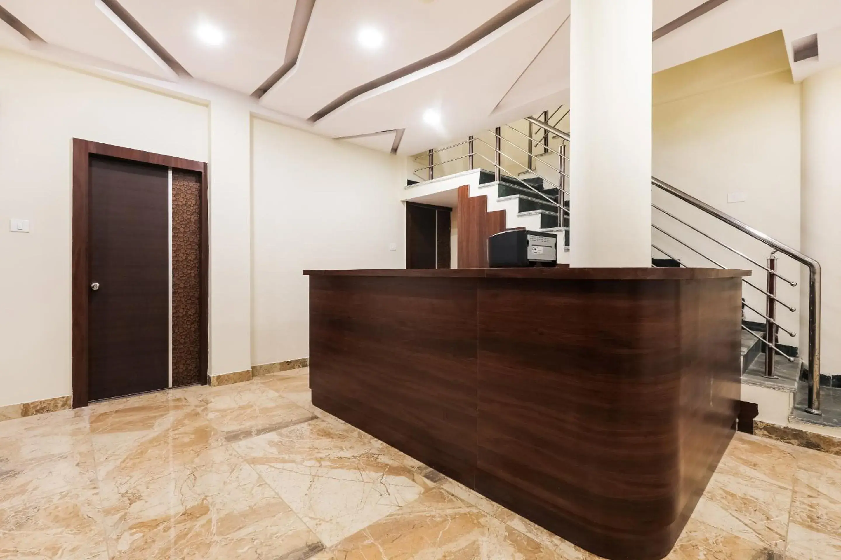 Lobby or reception in Hotel O Yuvan Lobby or reception in Hotel O Yuvan