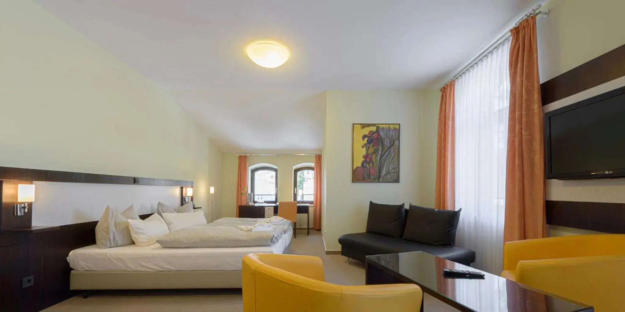 Superior Double Room - single occupancy in Hotel Am Tiefwarensee Superior Double Room - single occupancy in Hotel Am Tiefwarensee