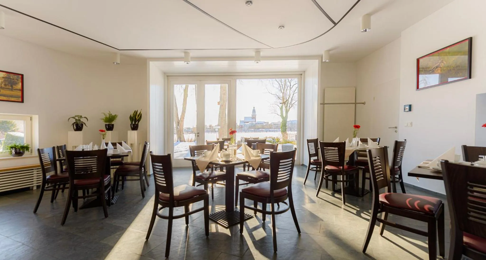 Restaurant/places to eat in Hotel Am Tiefwarensee