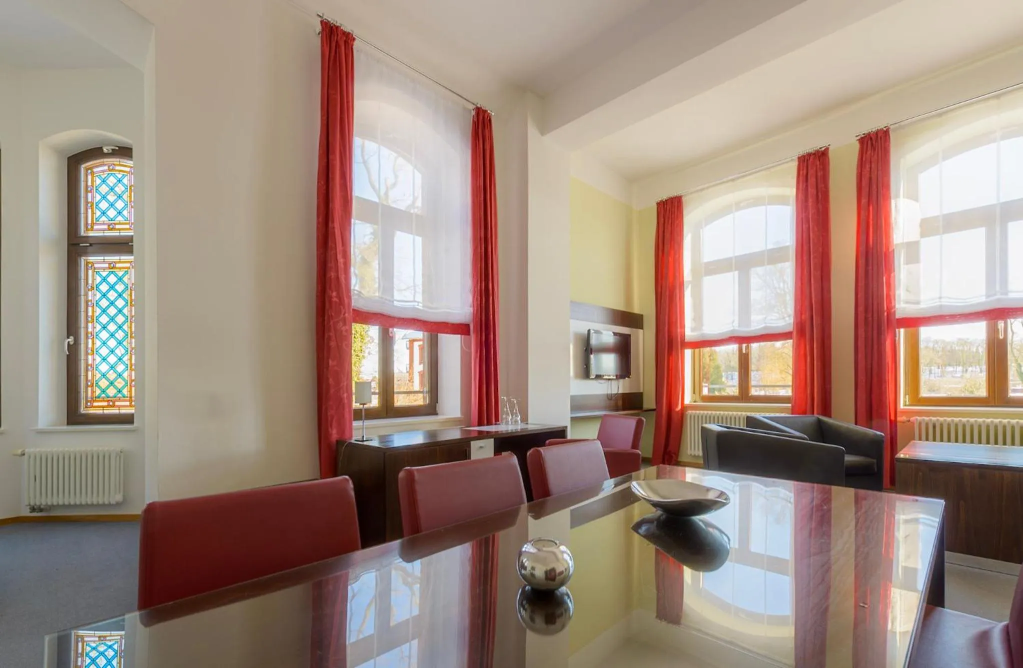 Photo of the whole room in Hotel Am Tiefwarensee