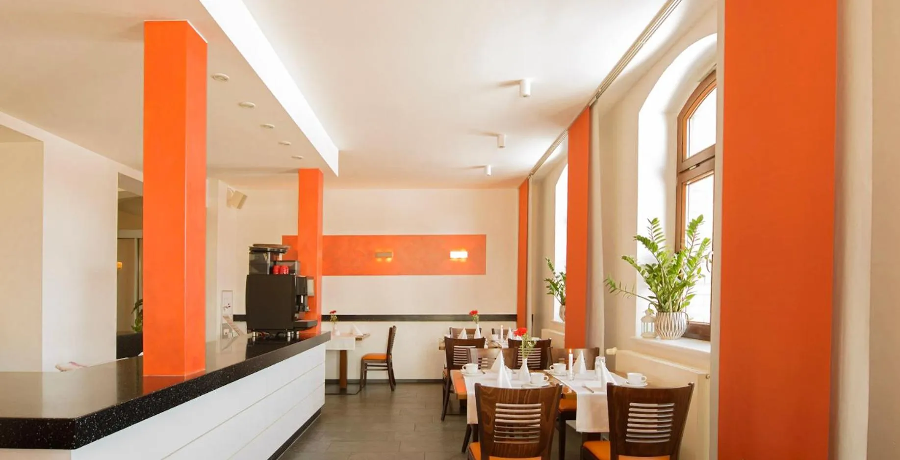 Restaurant/places to eat in Hotel Am Tiefwarensee