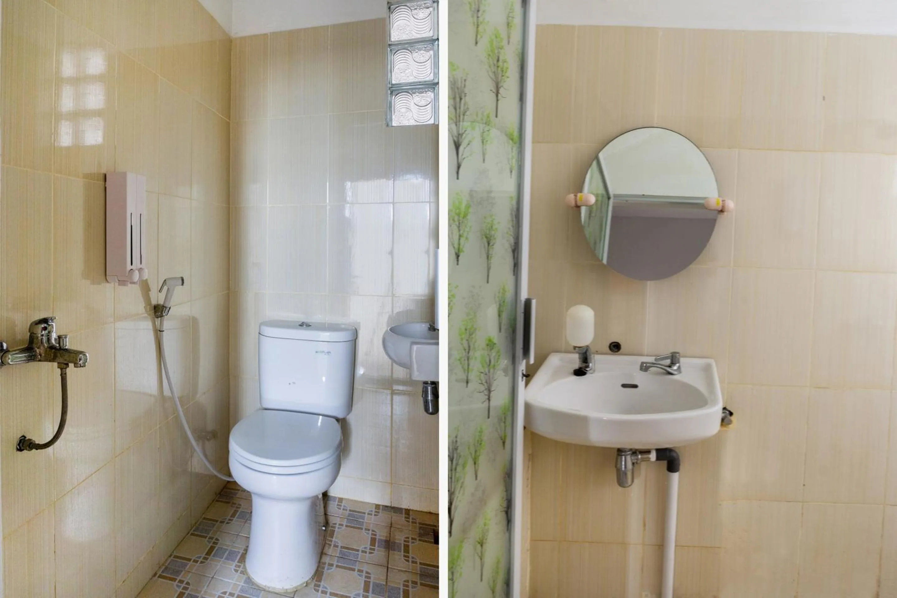 Bathroom in Hotel O Mandiri Guest House Syariah