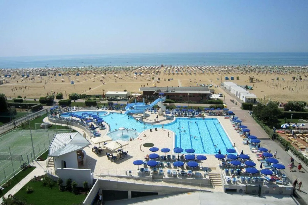 Swimming pool in Hotel Lido Bibione Beach