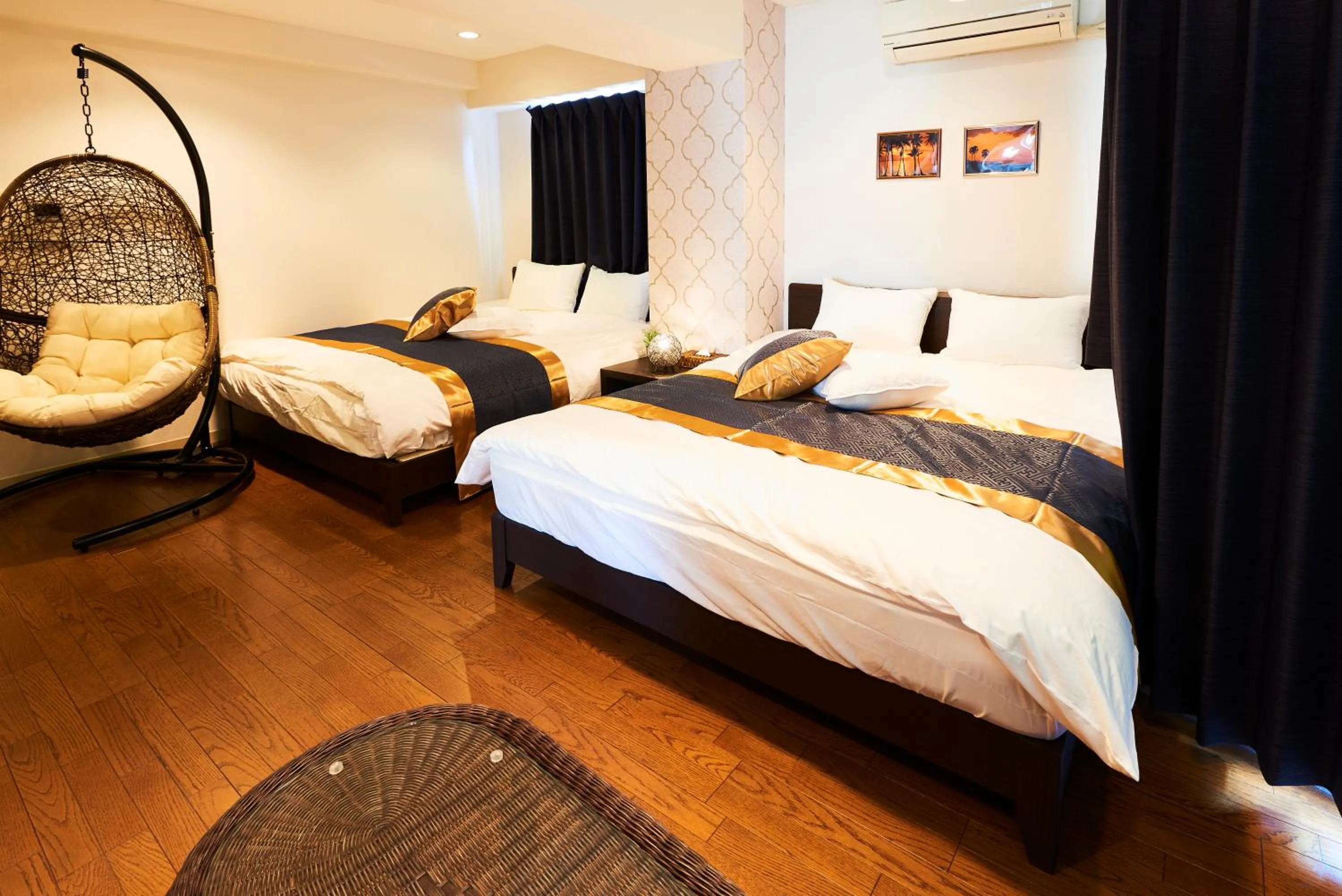 Bed in S'CASA NishiShinjuku