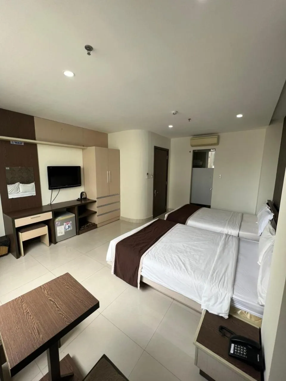 Bedroom, Bed in Princess Hotel