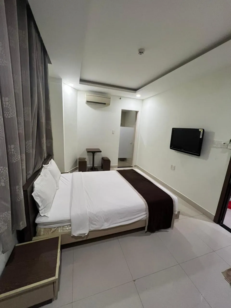 Bedroom, Bed in Princess Hotel