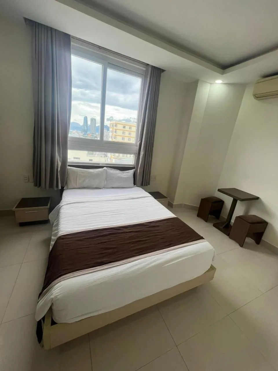 Bedroom, Bed in Princess Hotel