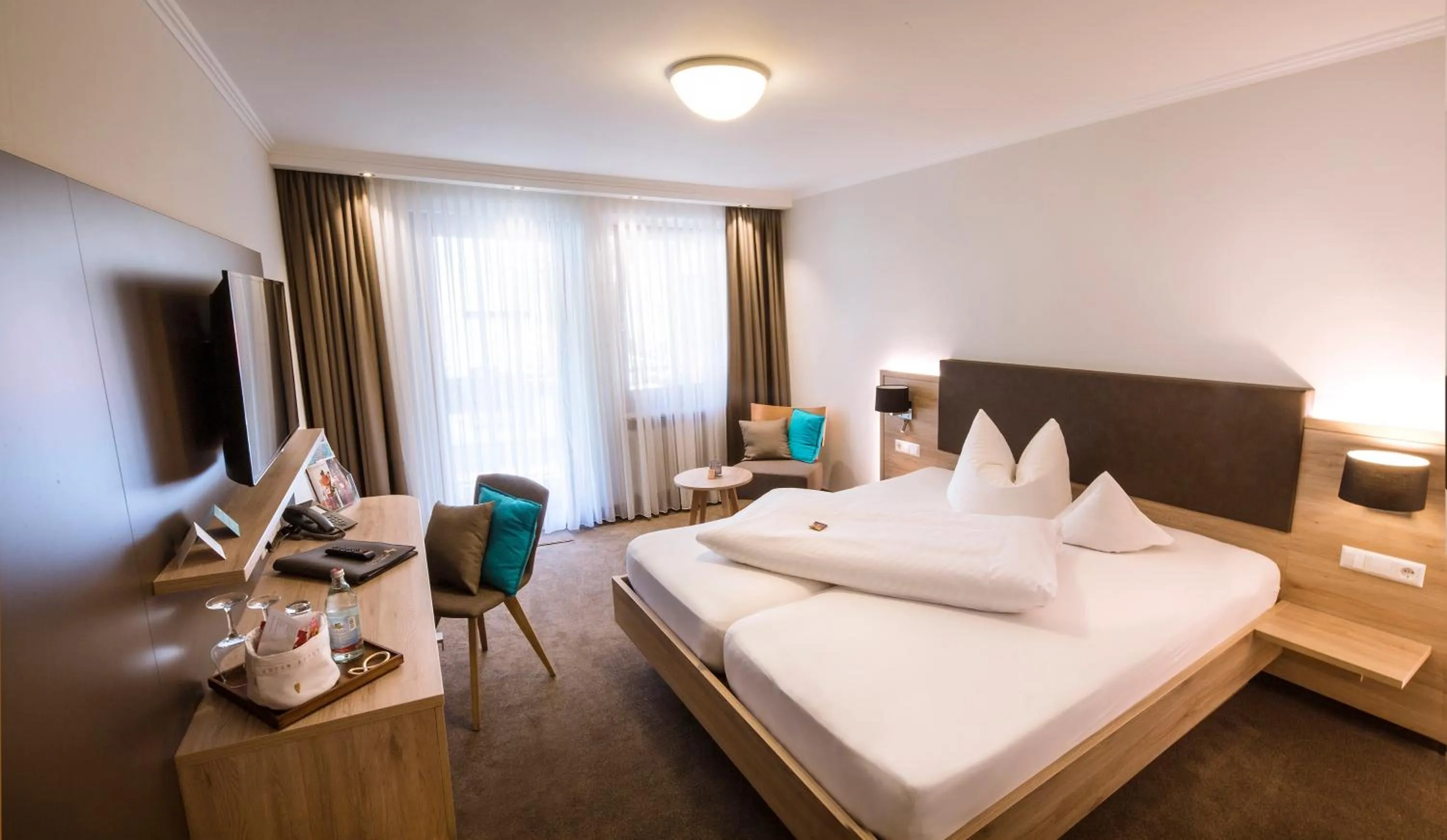 Photo of the whole room, Bed in Forellenhof Rössle Hotel & Restaurant