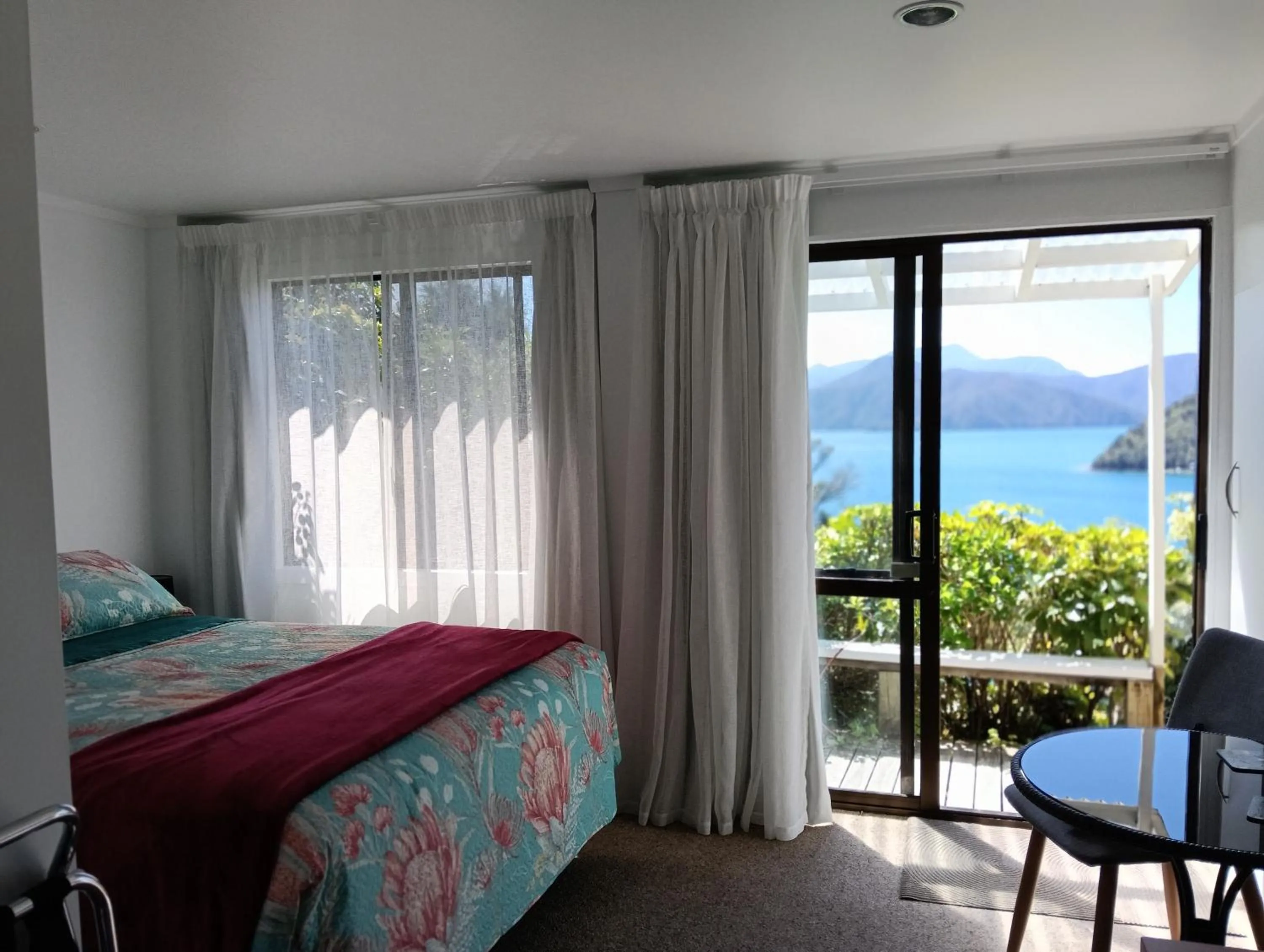 View (from property/room), Bed in A Sea View B&B