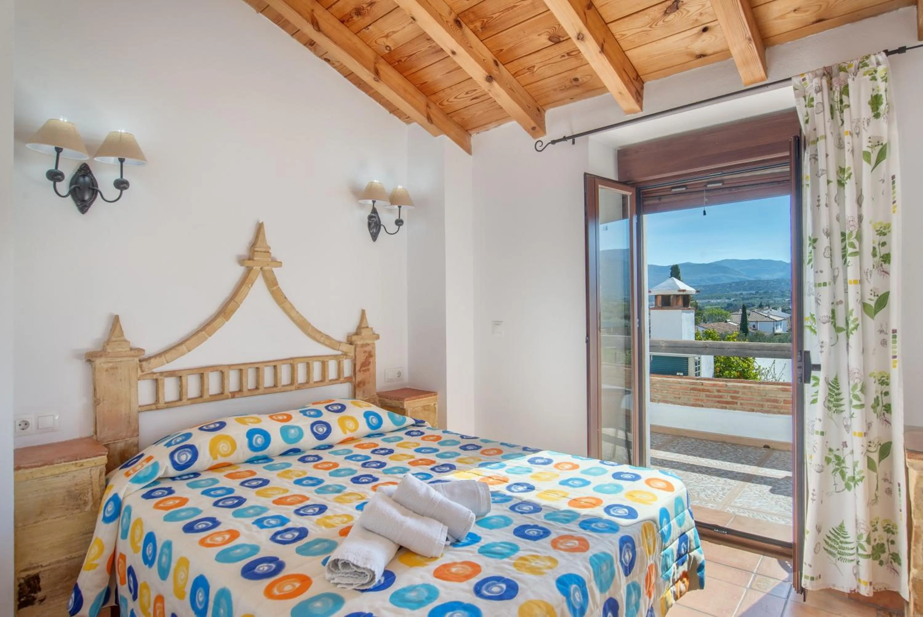 Property building, Bed in Alojamiento Rural La Pila