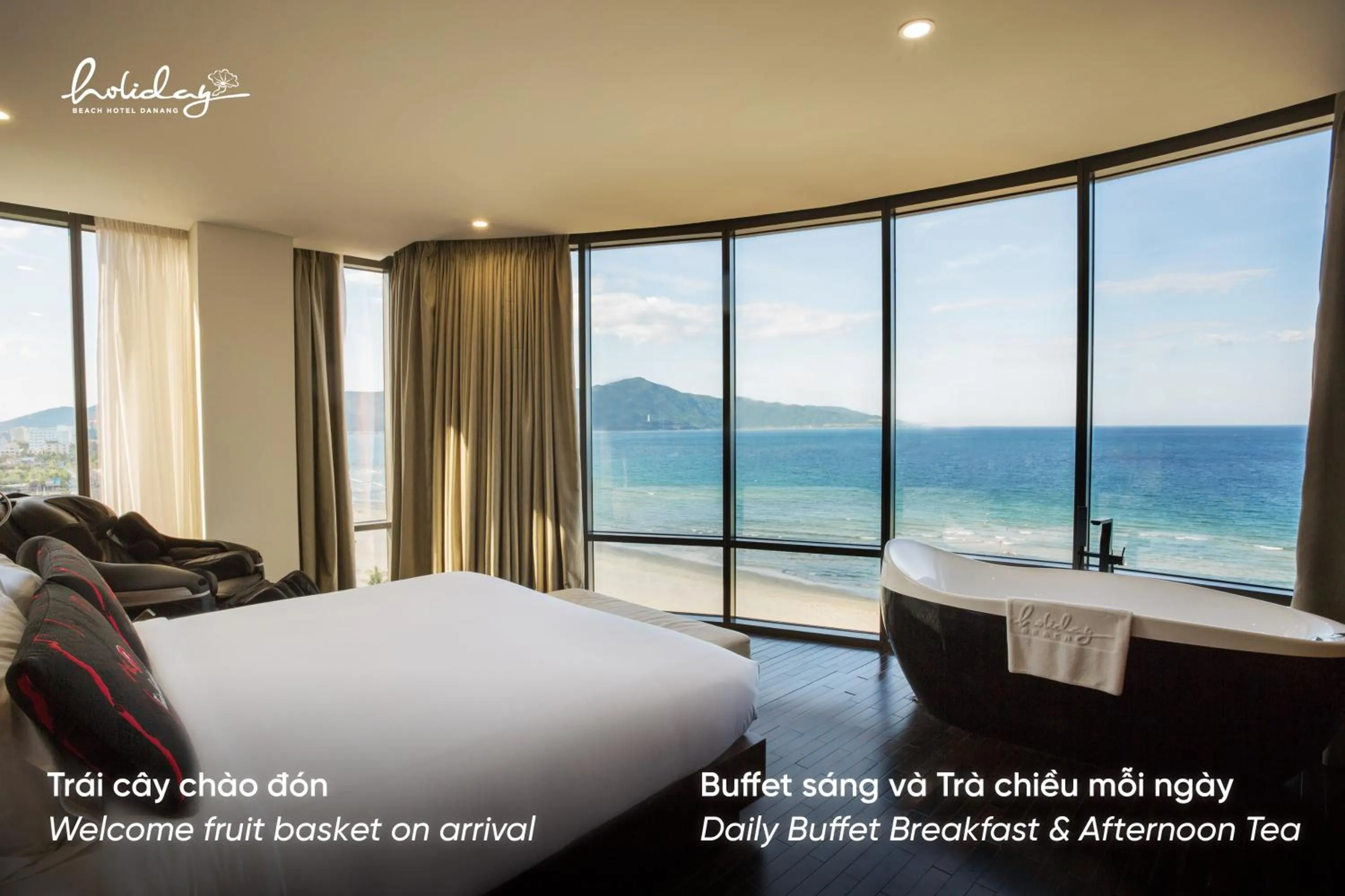 Sea view, Bed in Holiday Beach Hotel Danang