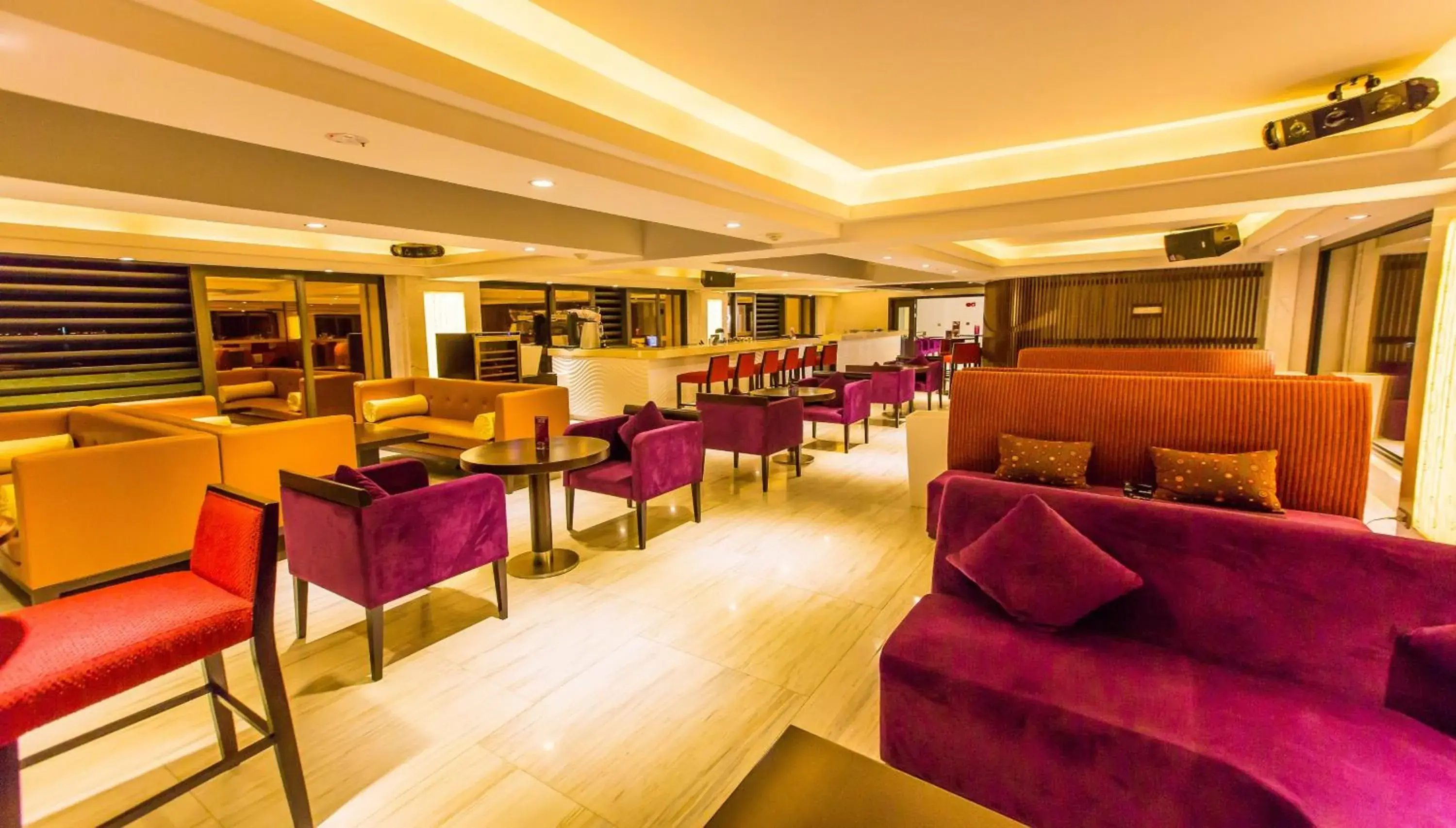 Lounge or bar in Holiday Beach Hotel Danang Lounge or bar in Holiday Beach Hotel Danang