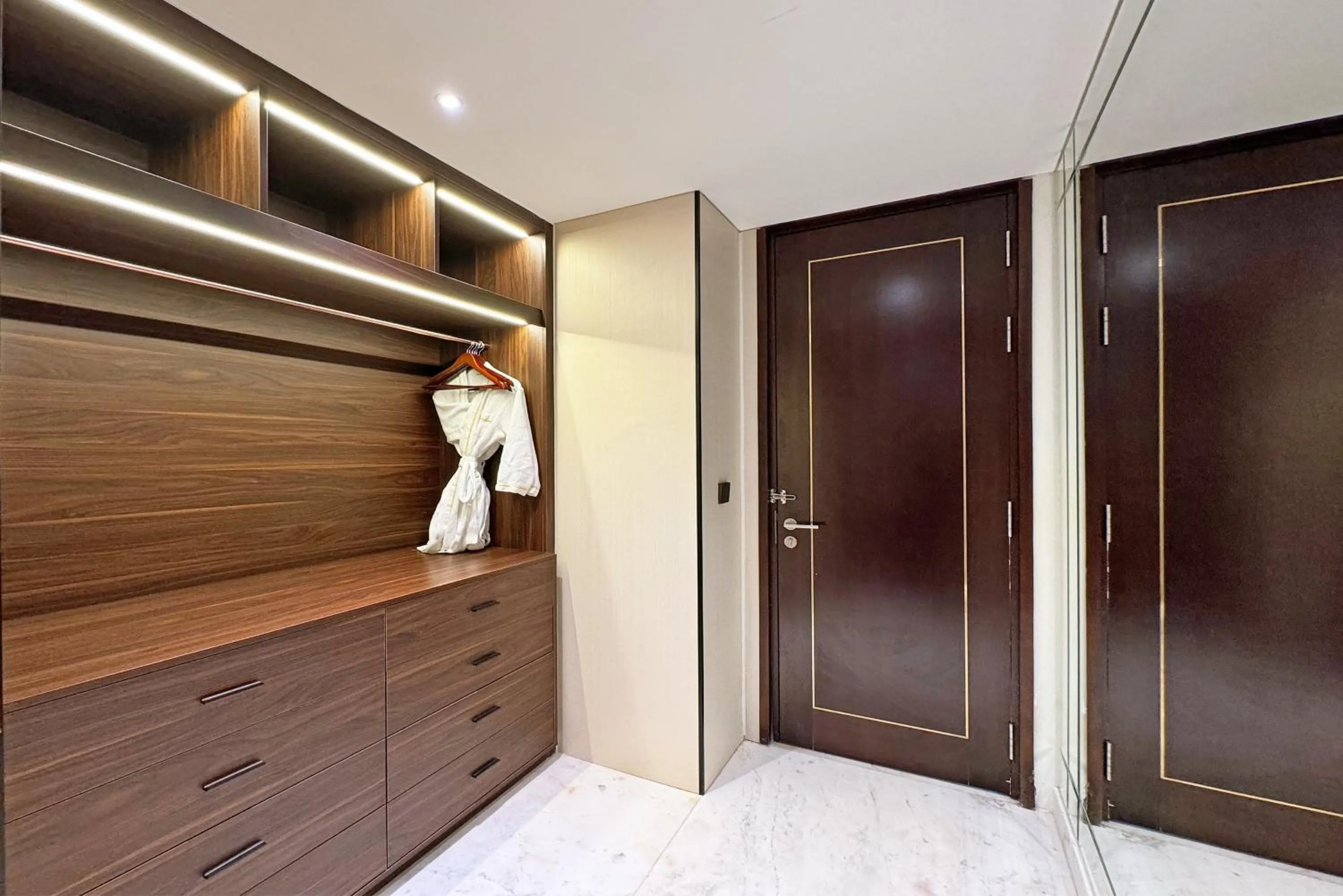 Toilet in Holiday Beach Hotel Danang