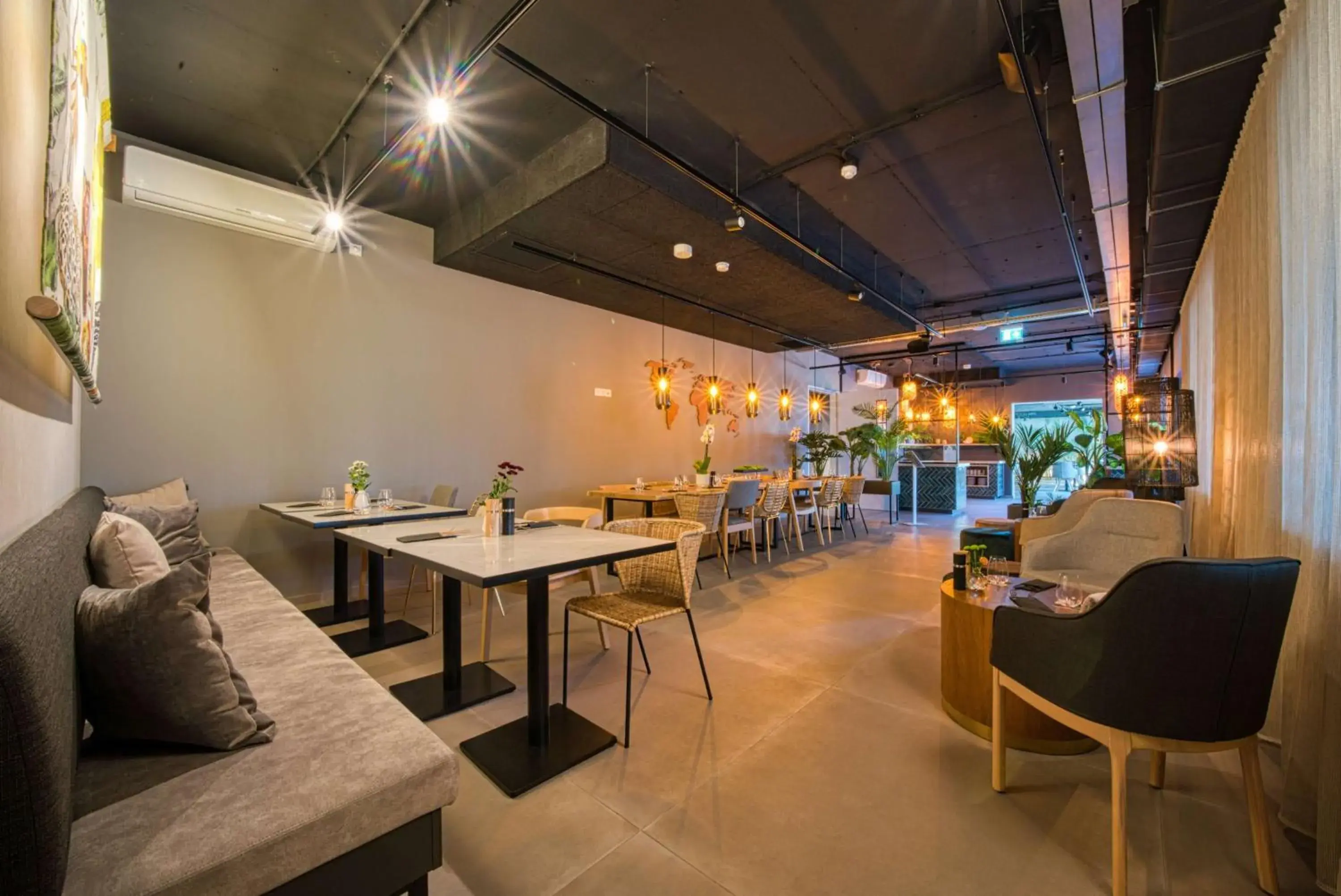 Restaurant/places to eat in Vienna House Easy by Wyndham Amsterdam Airport Schiphol Restaurant/places to eat in Vienna House Easy by Wyndham Amsterdam Airport Schiphol