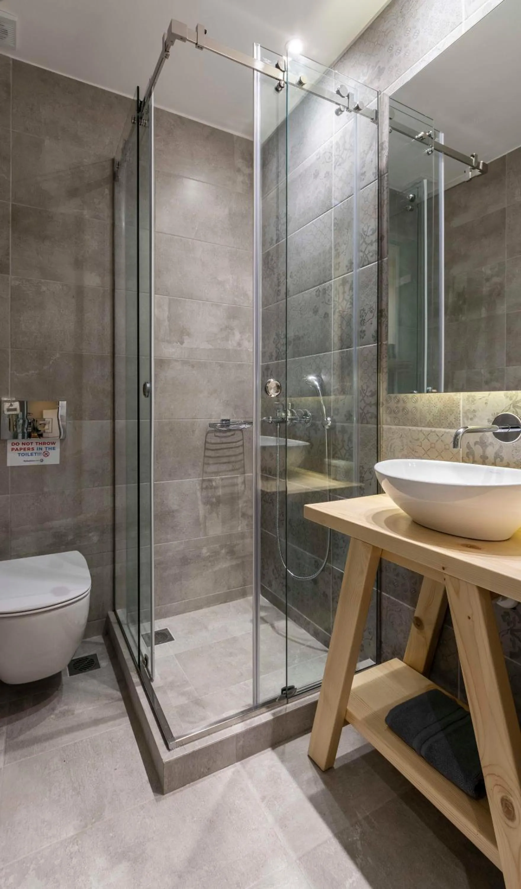 Shower in “Champions” Apartment in N. Kosmos neighbourhood