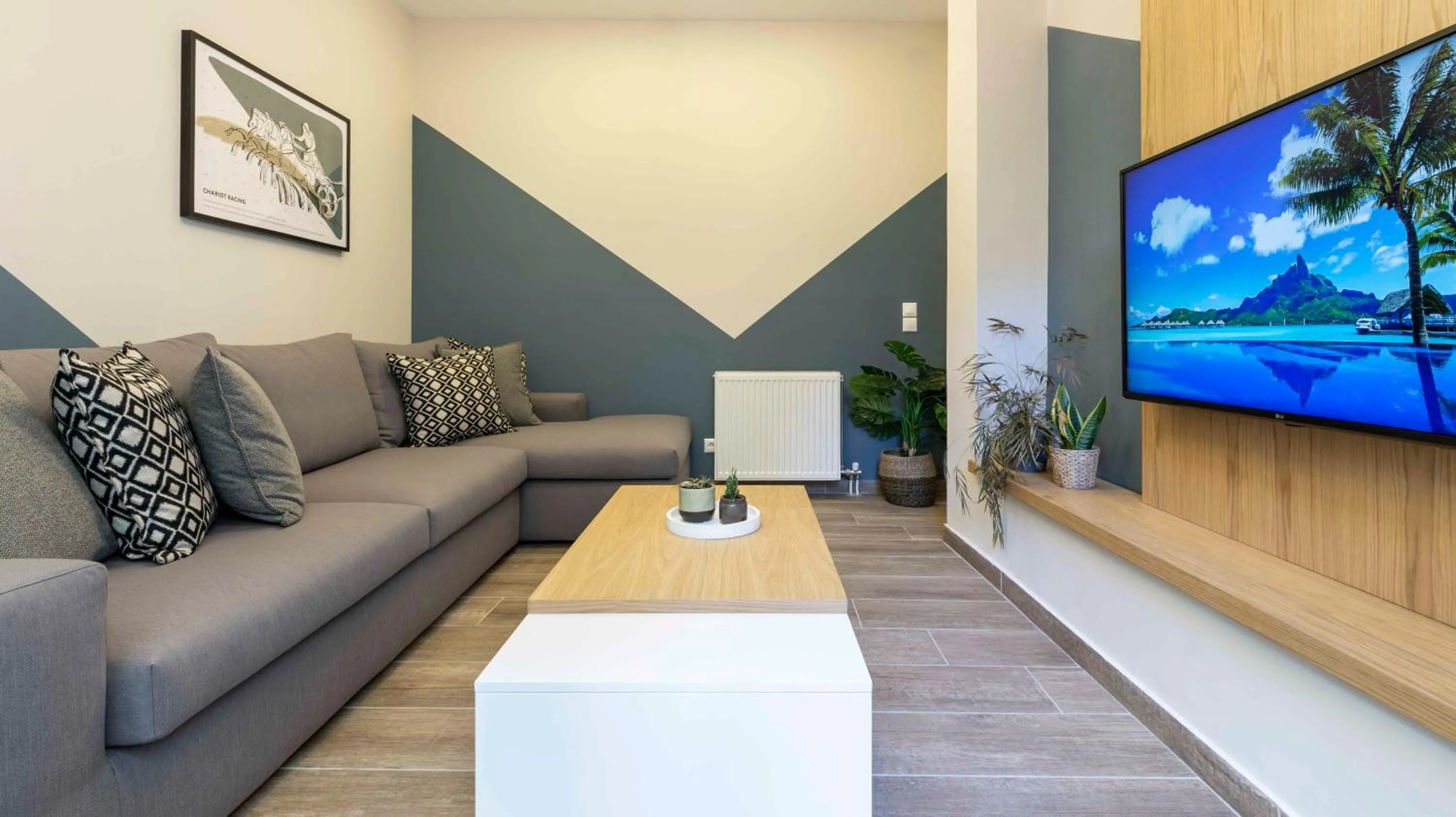 TV and multimedia in “Champions” Apartment in N. Kosmos neighbourhood