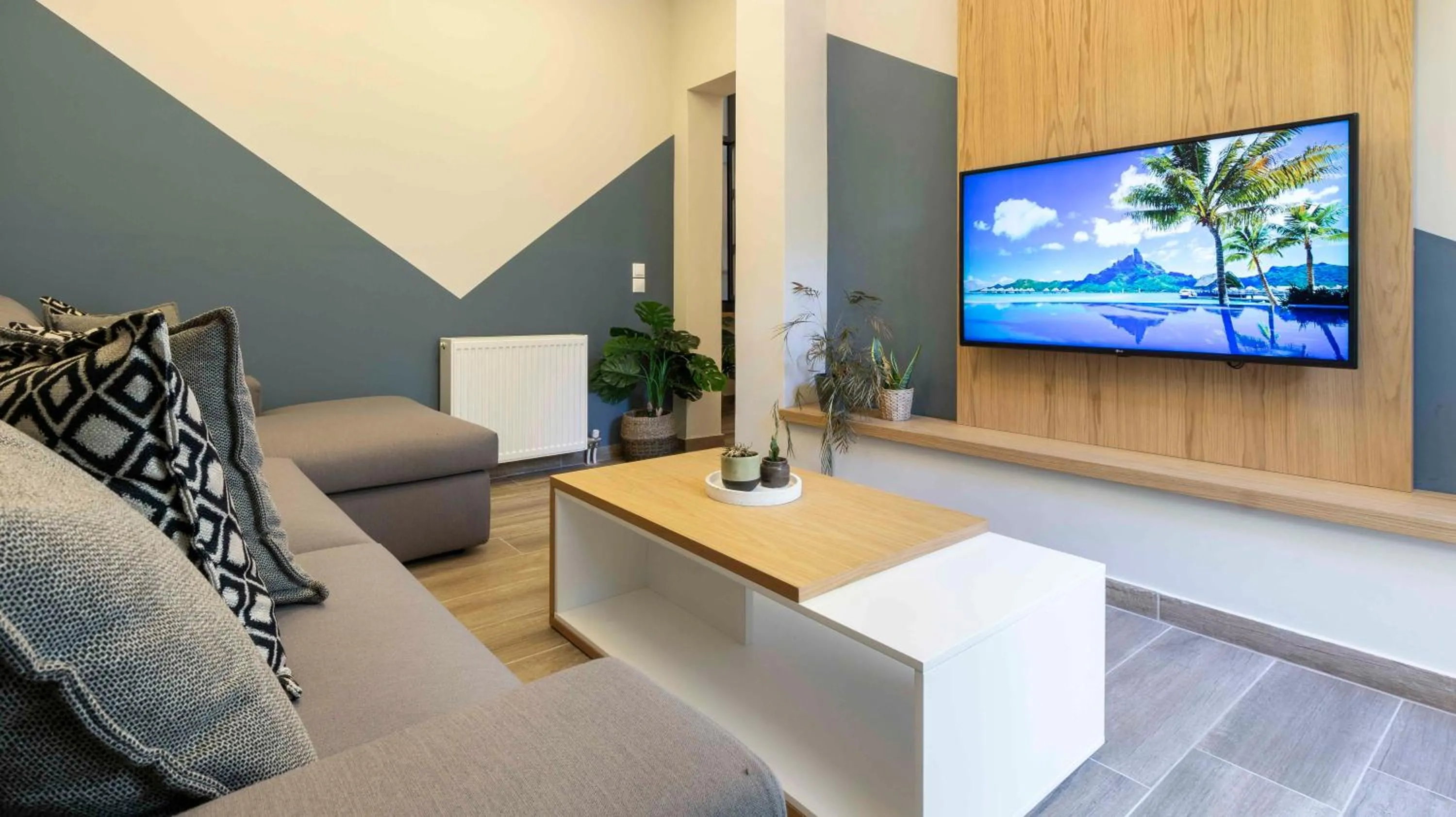 Living room in “Champions” Apartment in N. Kosmos neighbourhood