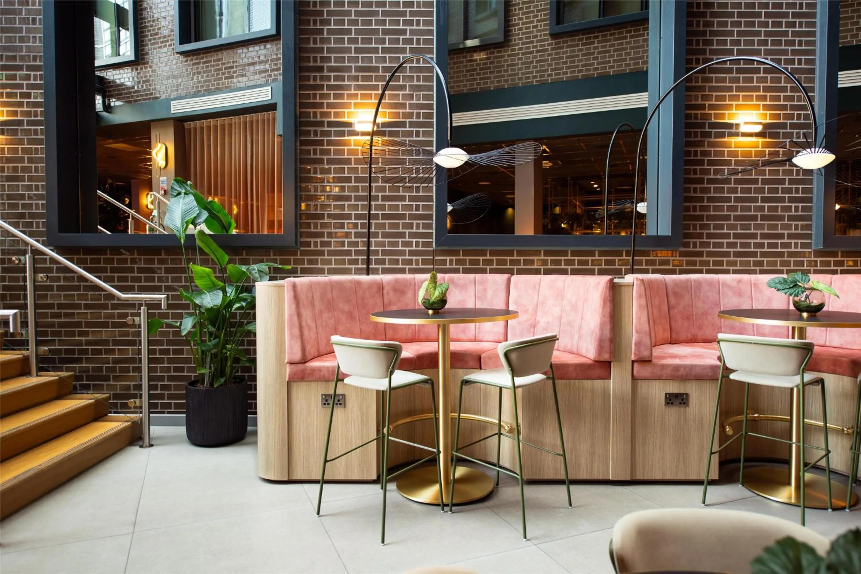 Lounge or bar in YOTEL London City