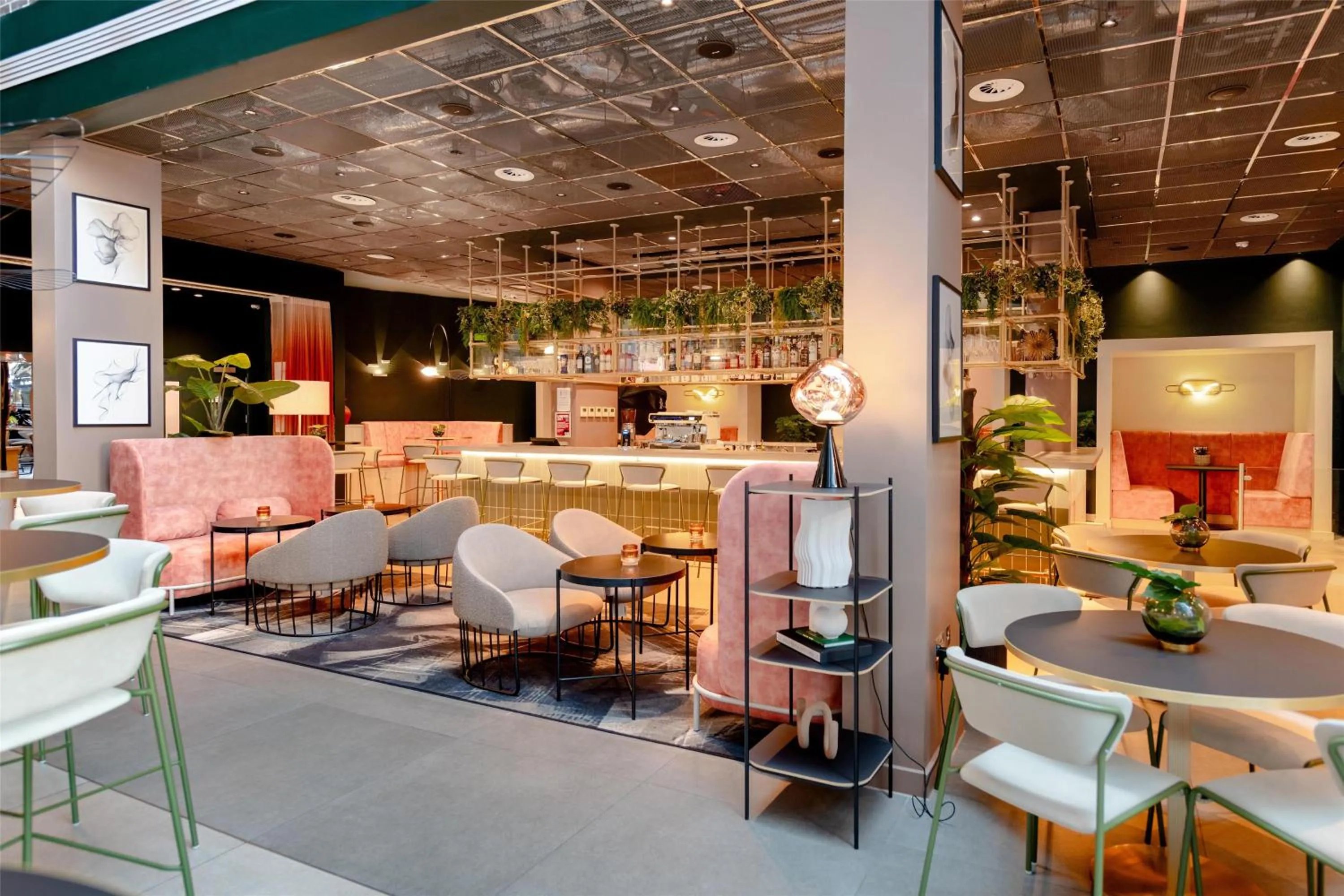 Lounge or bar in YOTEL London City