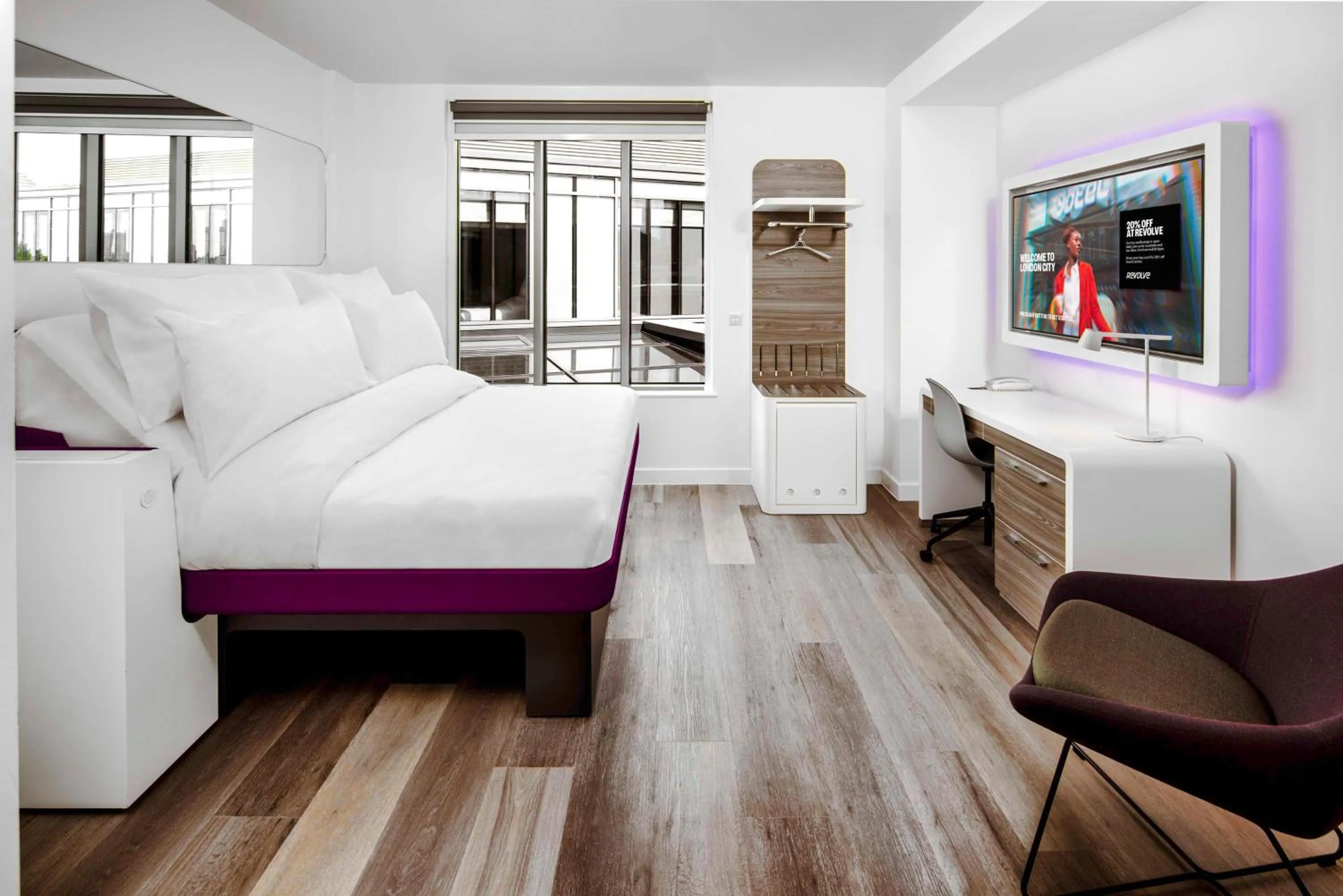 Bedroom, Bed in YOTEL London City