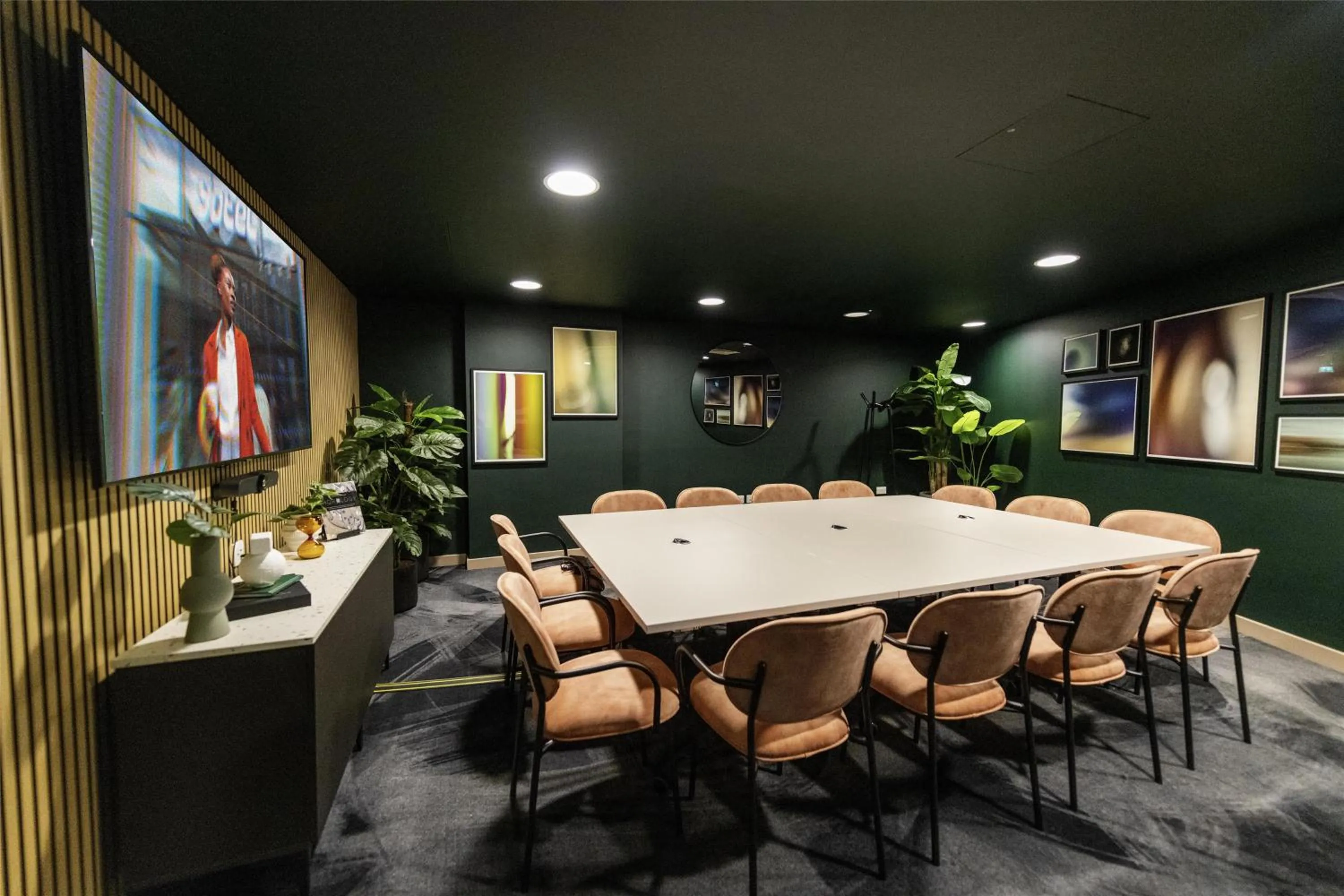 Meeting/conference room in YOTEL London City