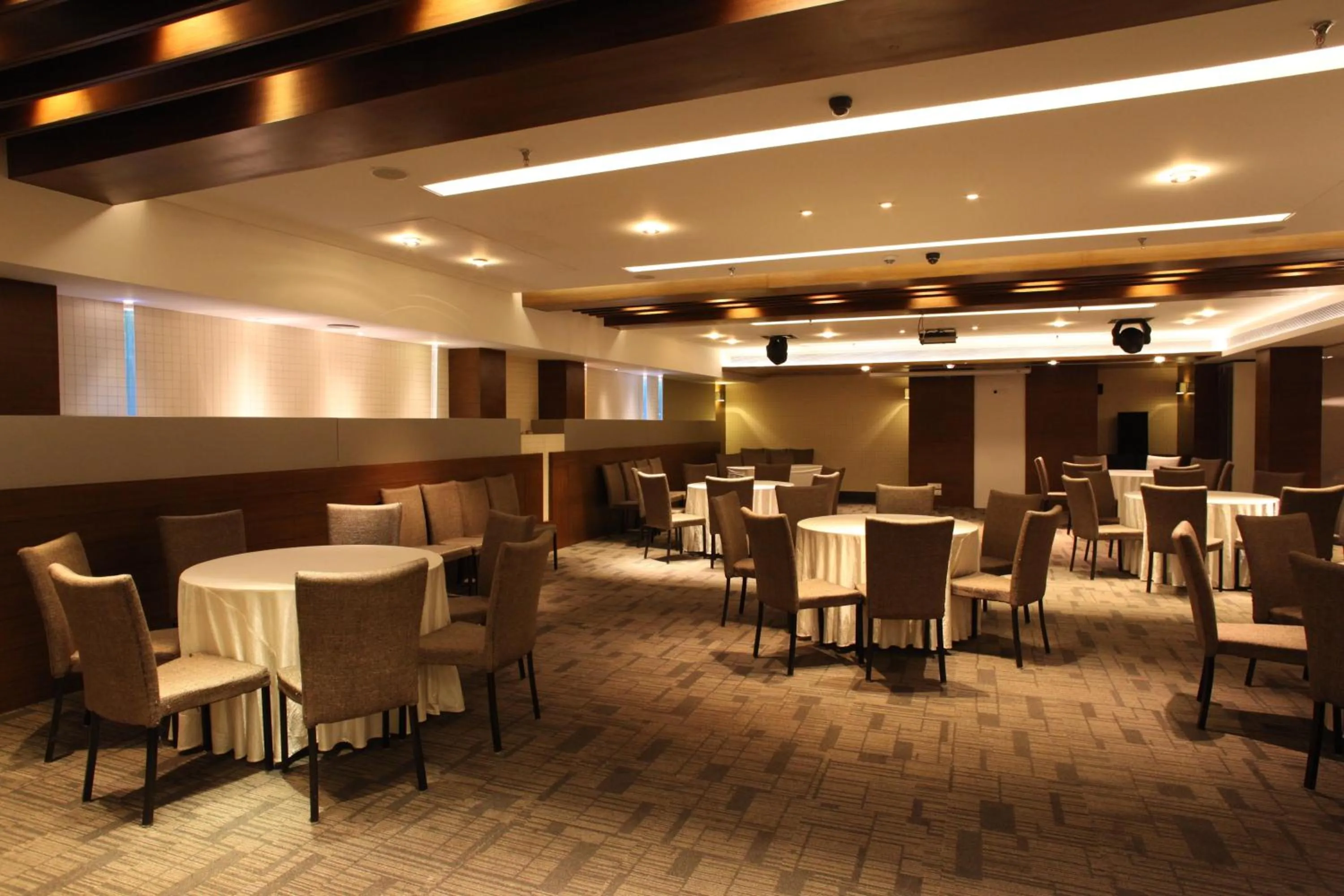 Banquet/Function facilities in Maya Hotel