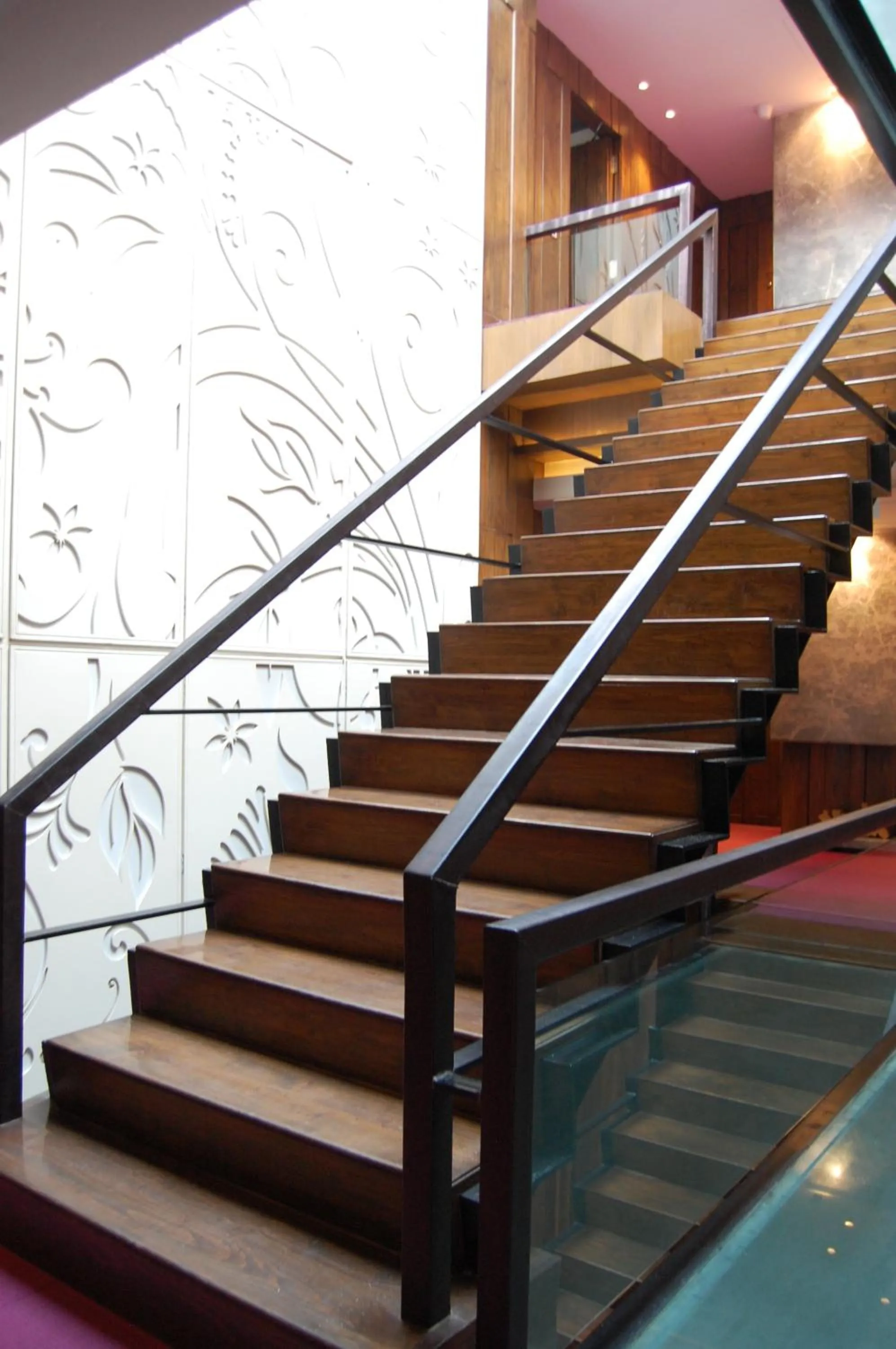 Decorative detail in Maya Hotel