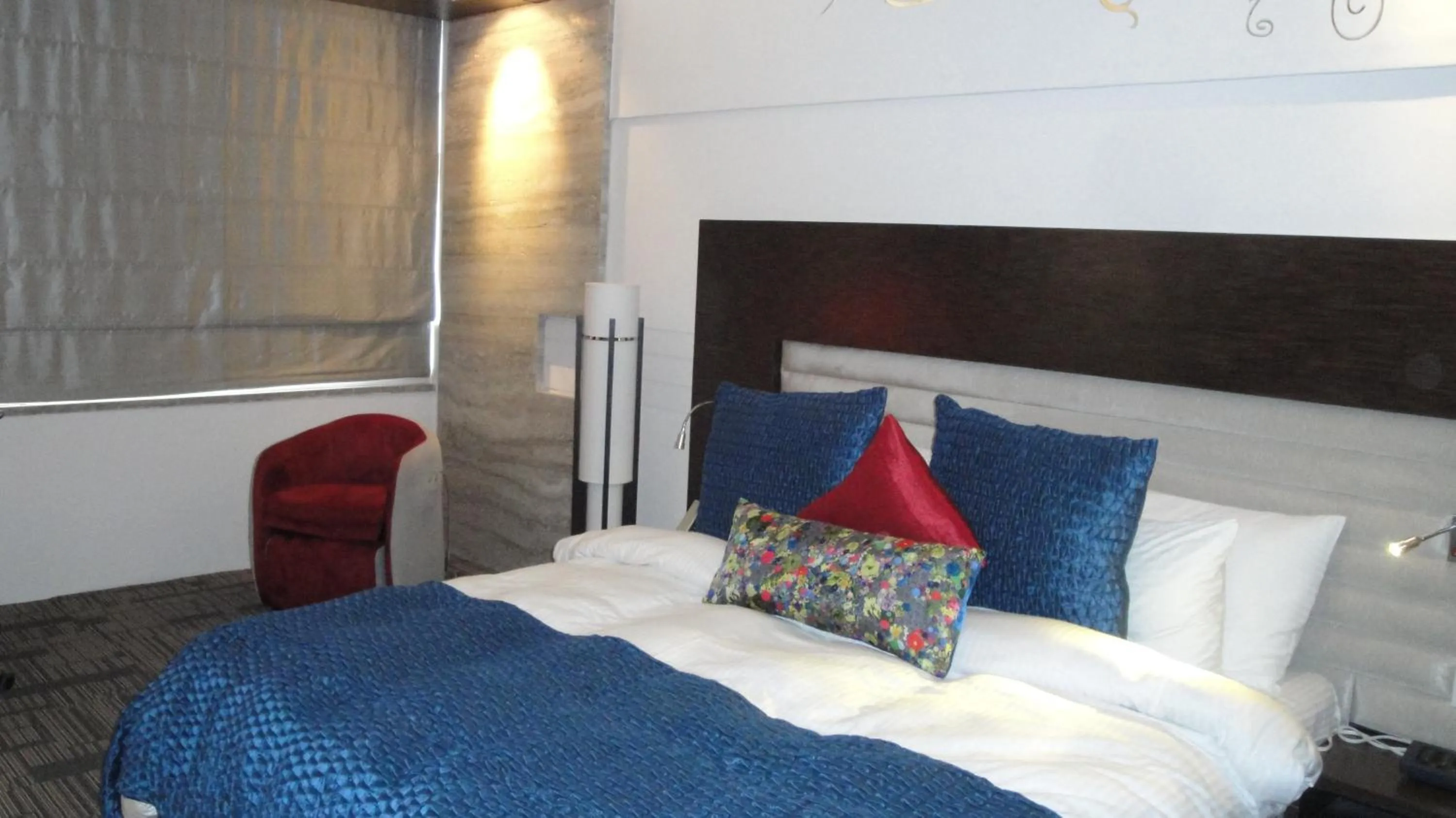 Bedroom, Bed in Maya Hotel