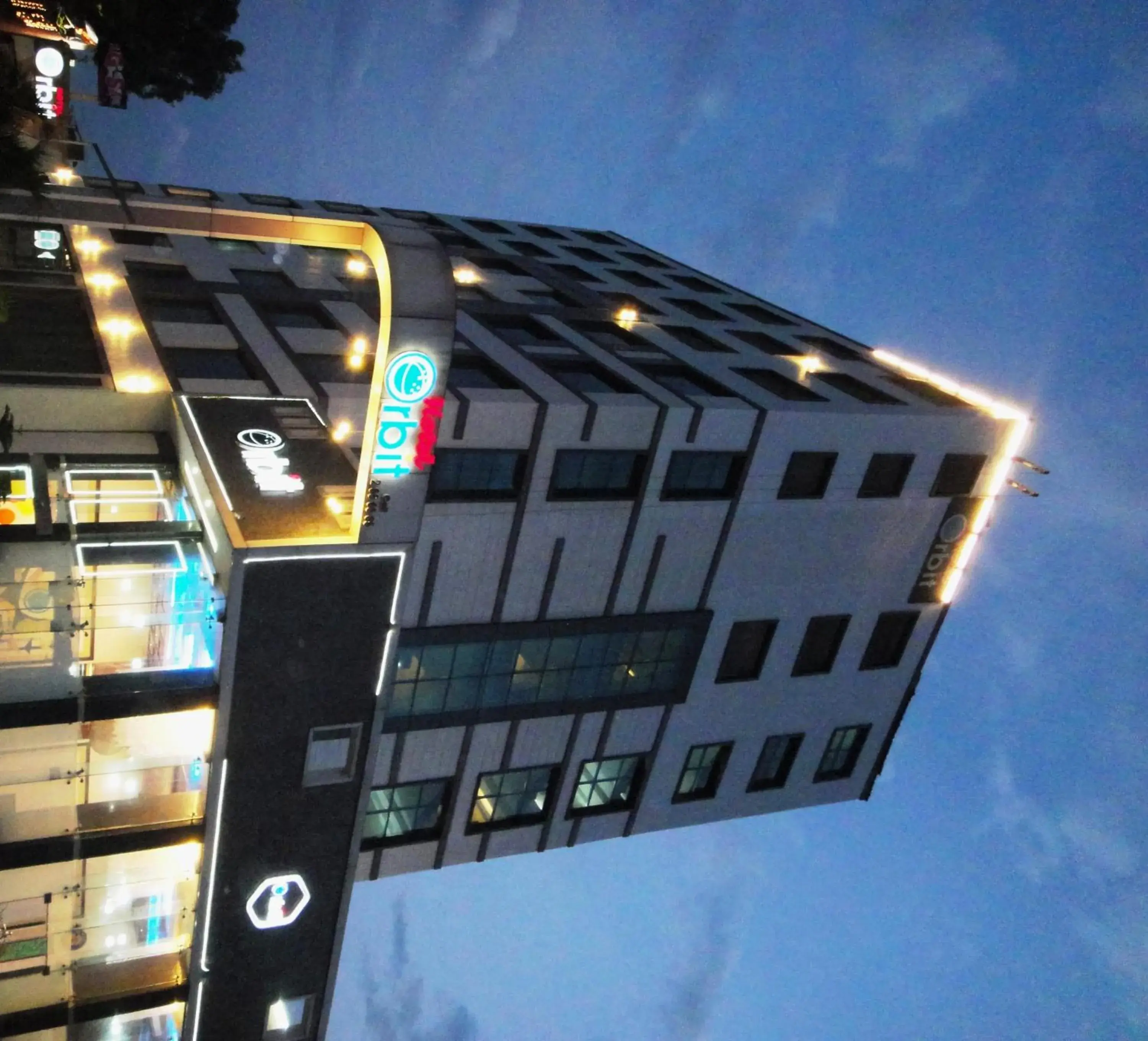 Facade/entrance in Hotel Orbit Facade/entrance in Hotel Orbit