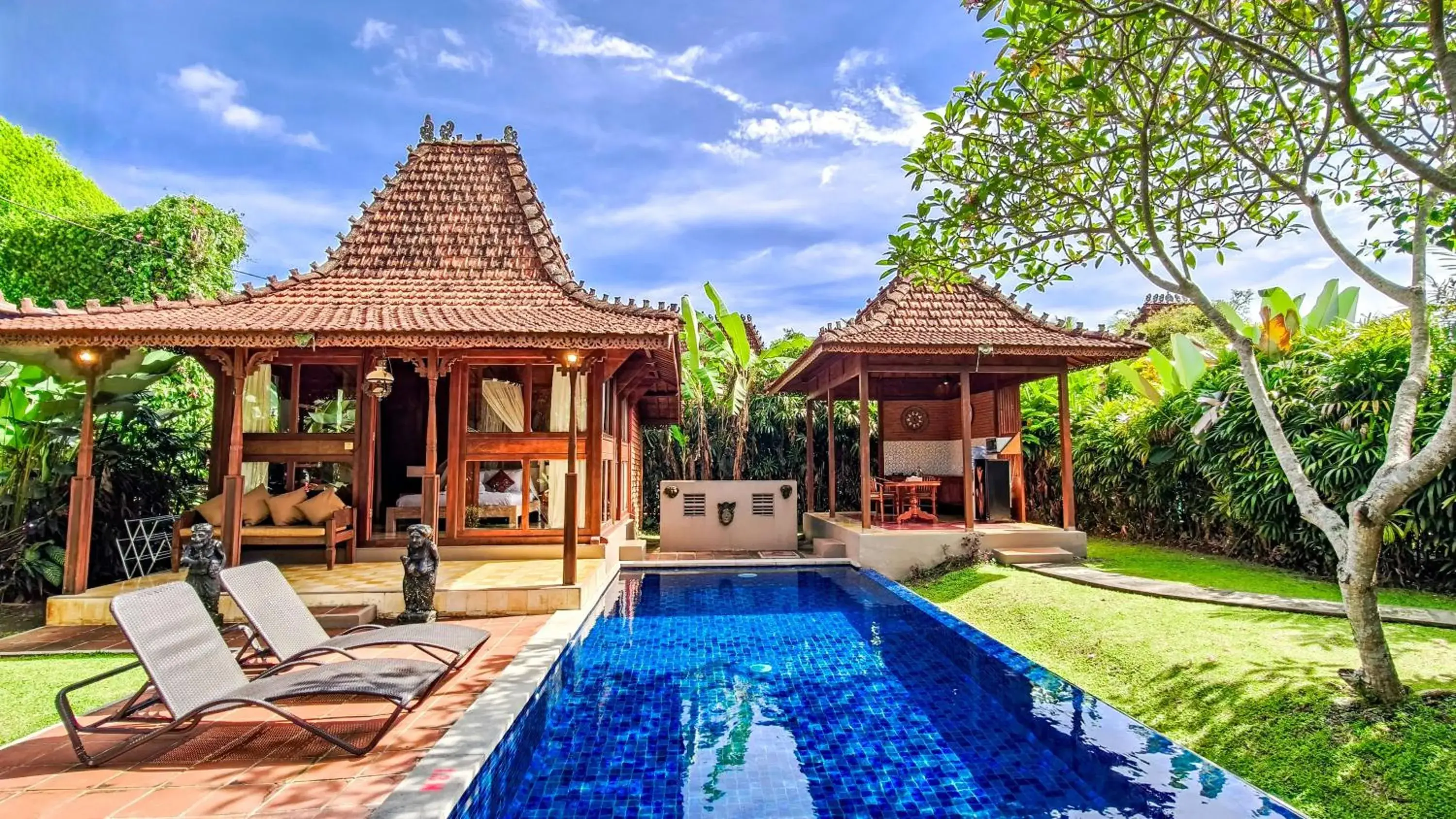 Property building in Ubud Heaven Penestanan Property building in Ubud Heaven Penestanan