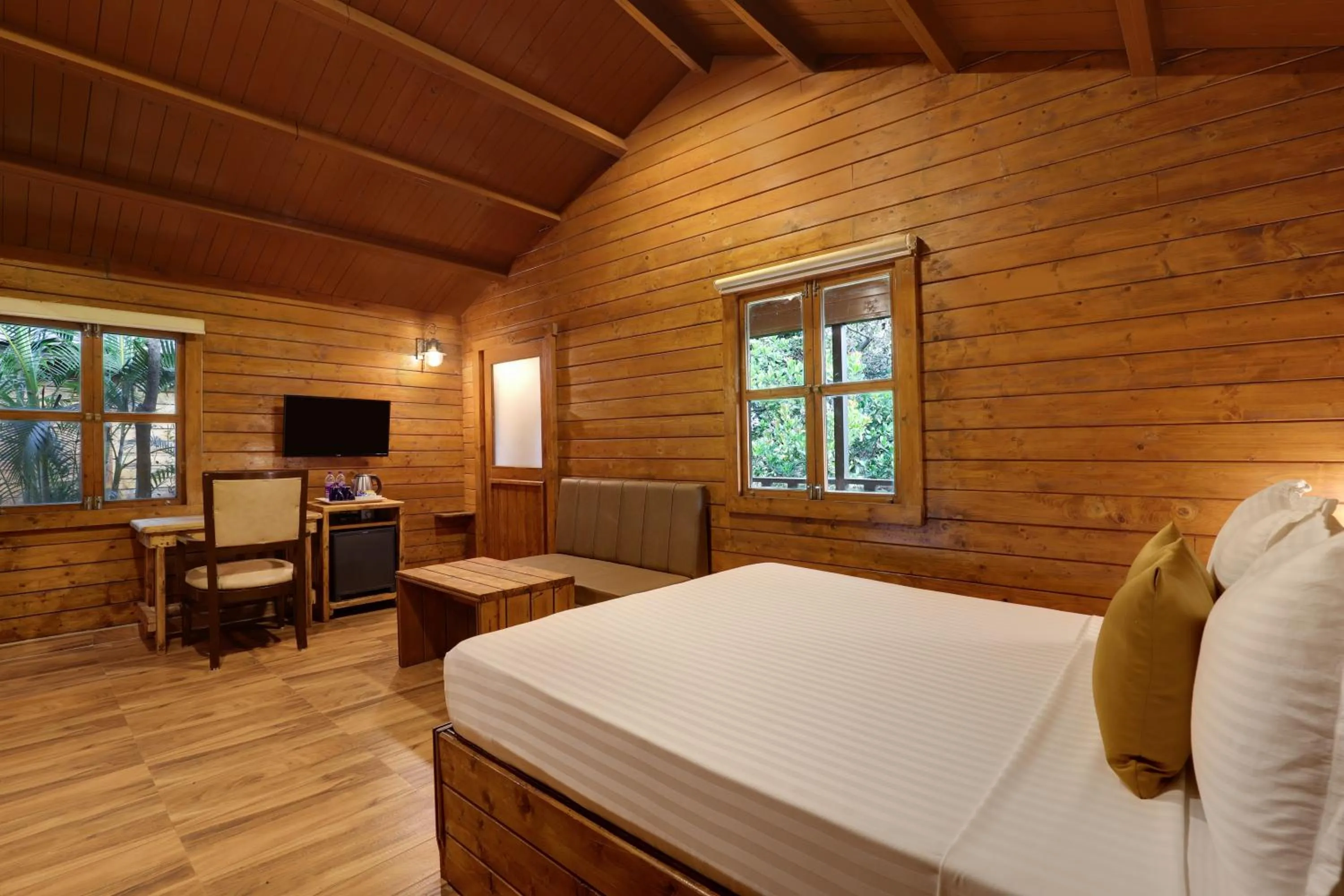 Bedroom, Bed in Keys Lite by Lemon Tree Hotels Sylvan, Dapoli