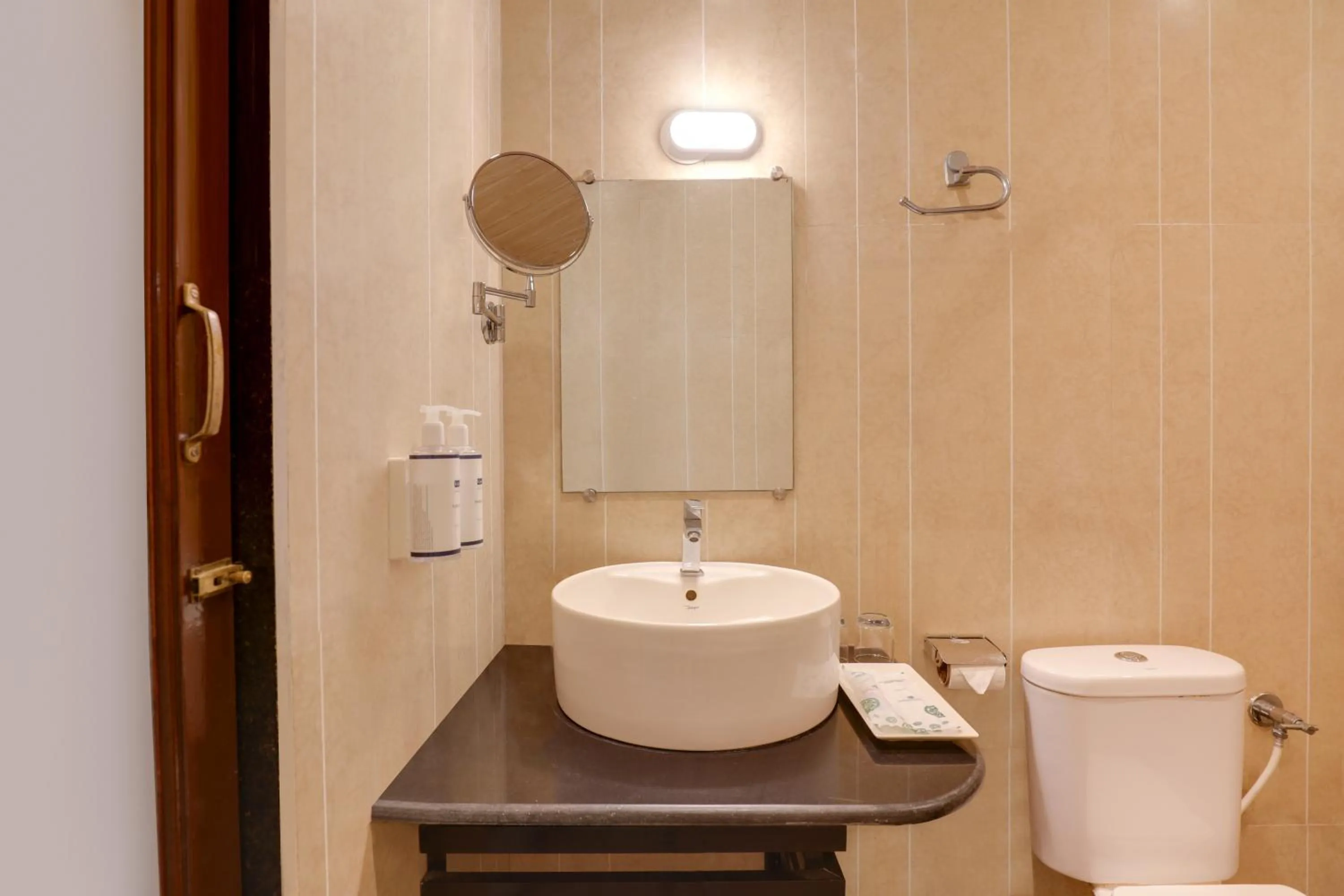 Bathroom in Keys Lite by Lemon Tree Hotels Sylvan, Dapoli