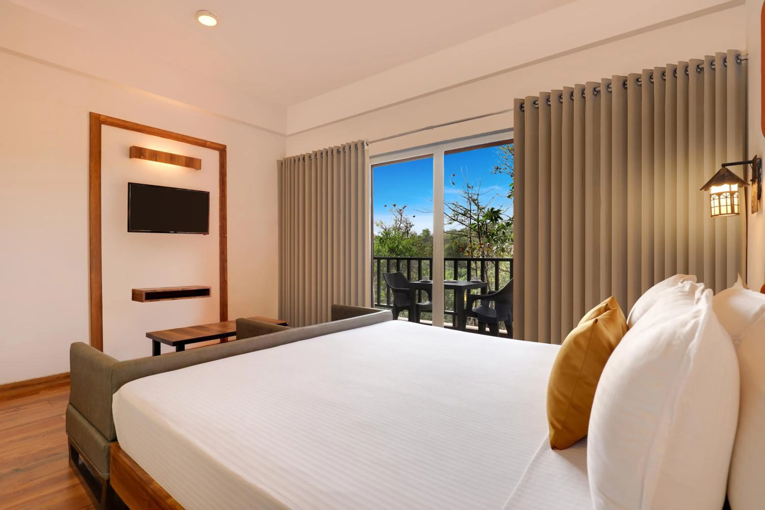 Bed in Keys Lite by Lemon Tree Hotels Sylvan, Dapoli