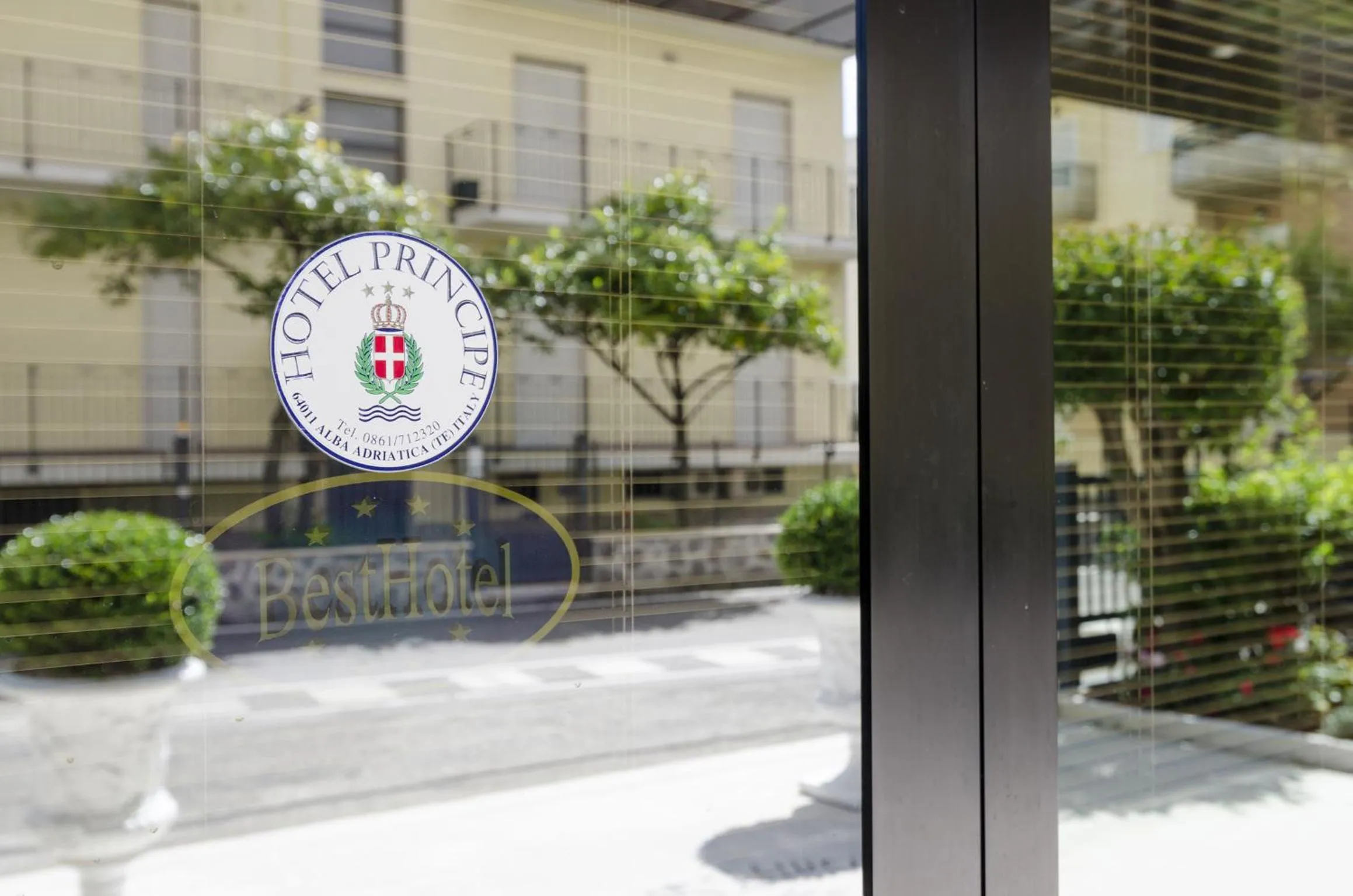 Facade/entrance in Hotel Principe