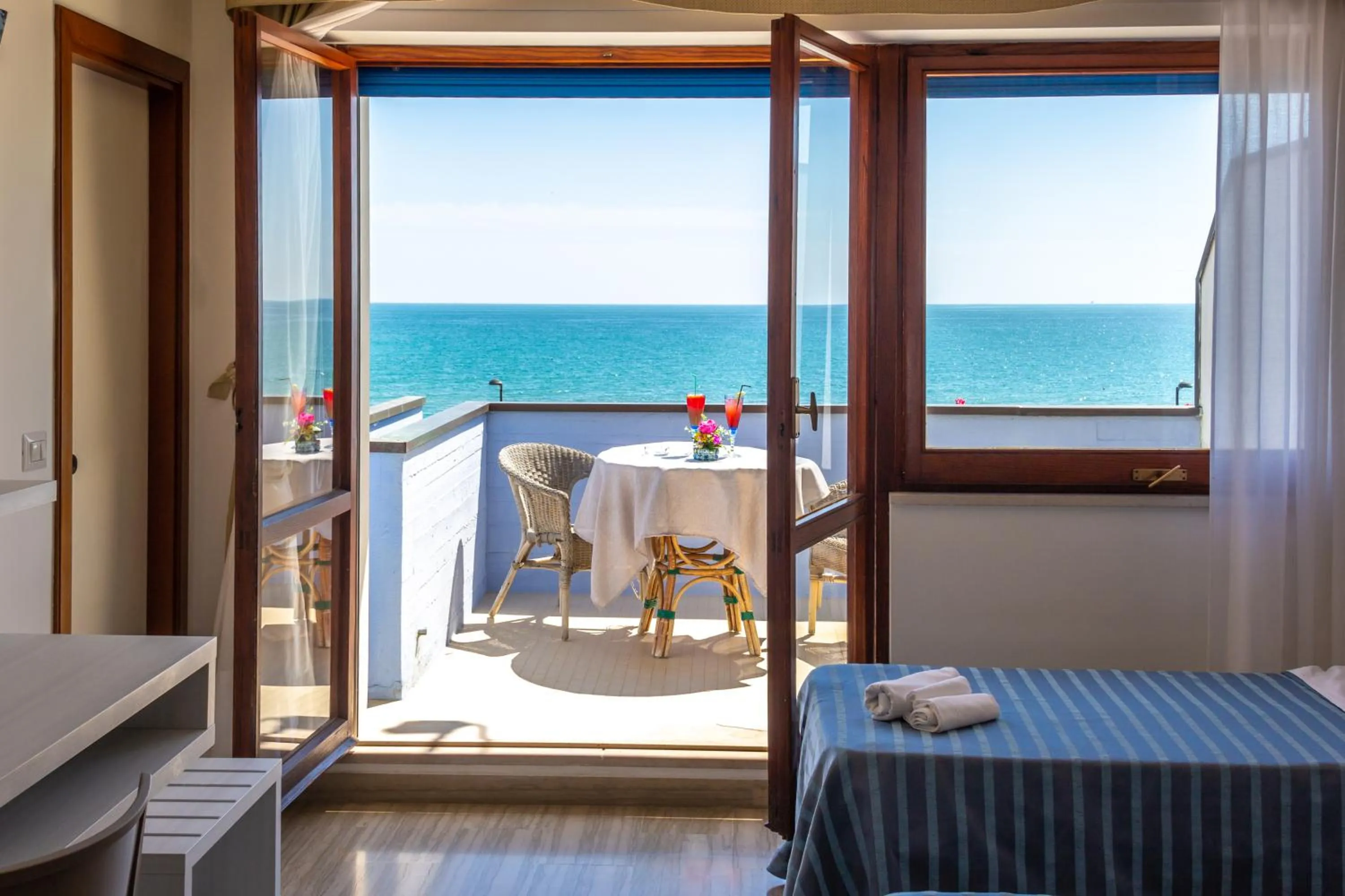 Photo of the whole room in Hotel Galf