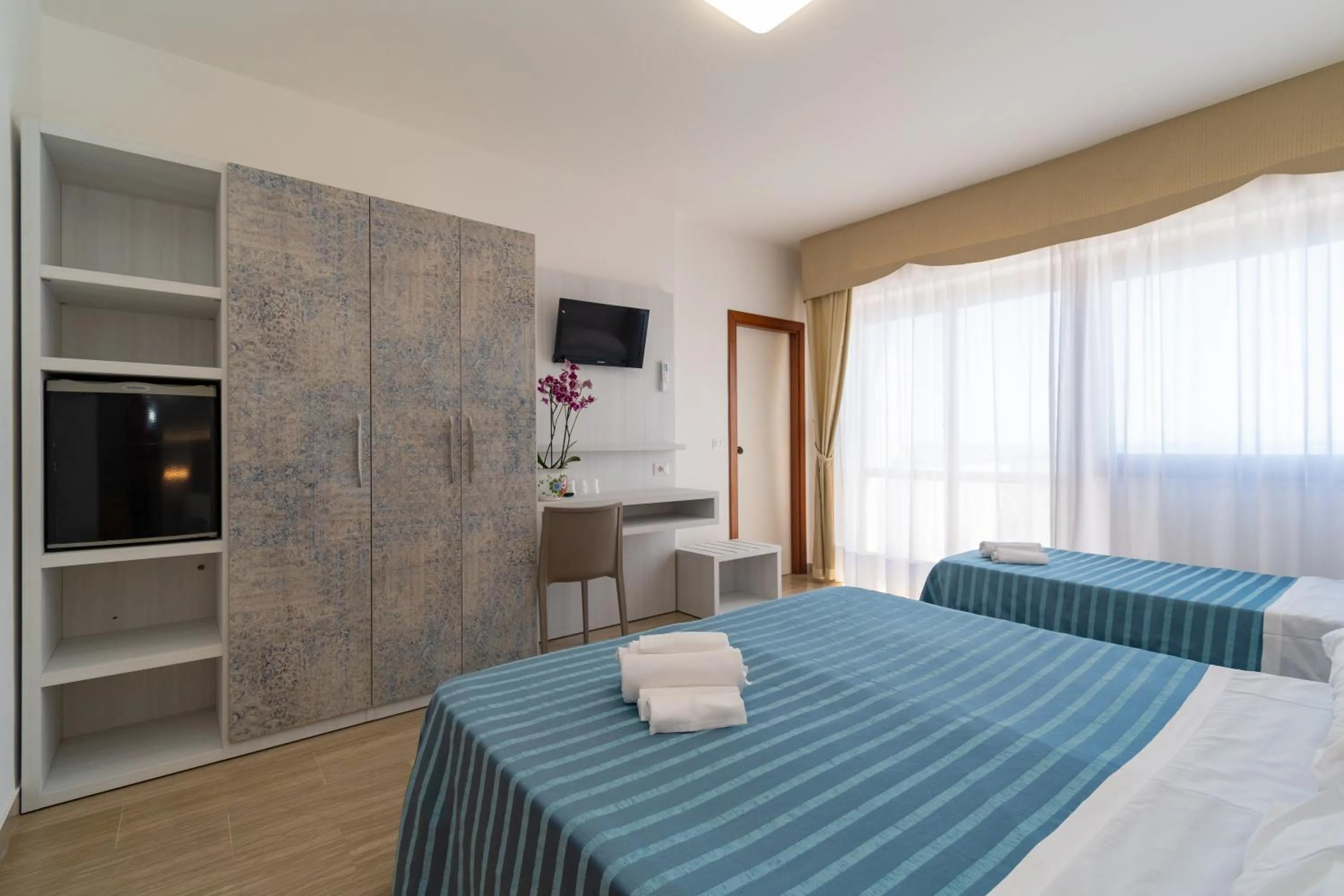 Photo of the whole room in Hotel Galf