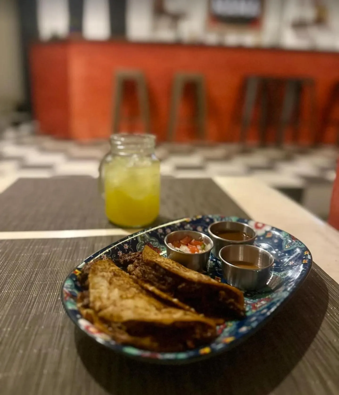 Restaurant/places to eat in Crown Malapascua