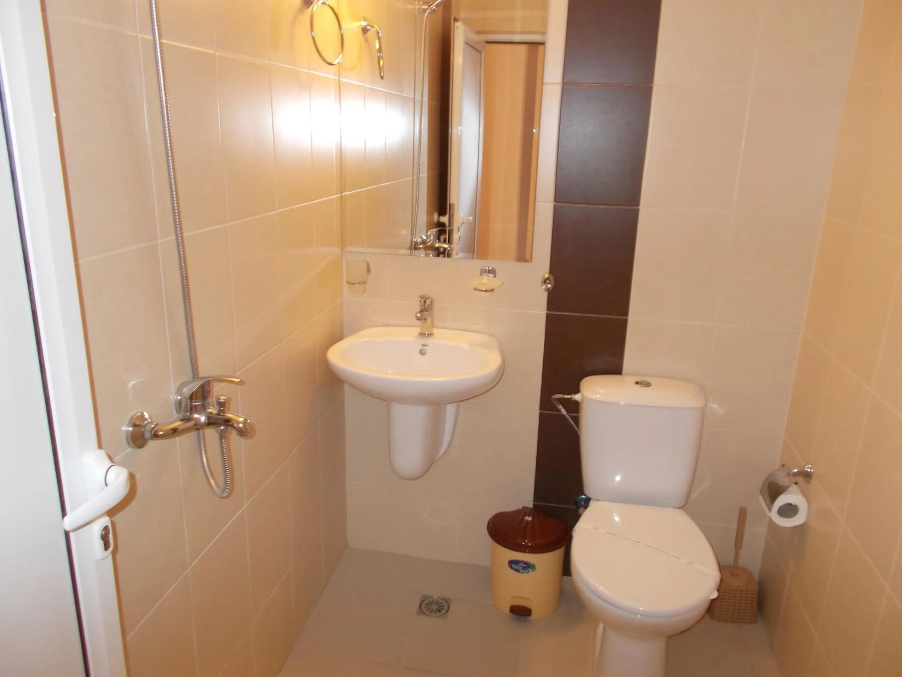 Photo of the whole room in Panorama Family Hotel