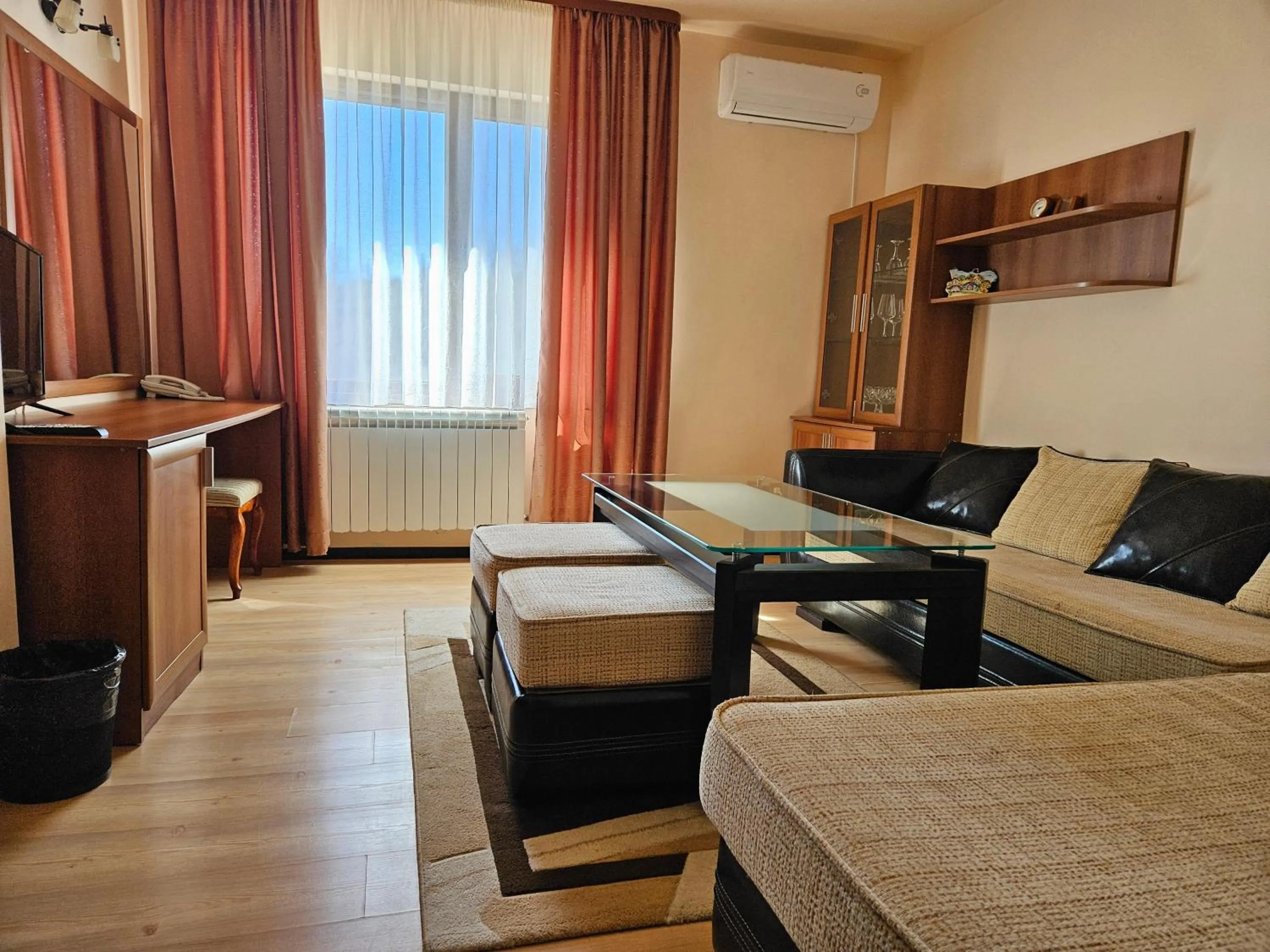 Living room in Panorama Family Hotel