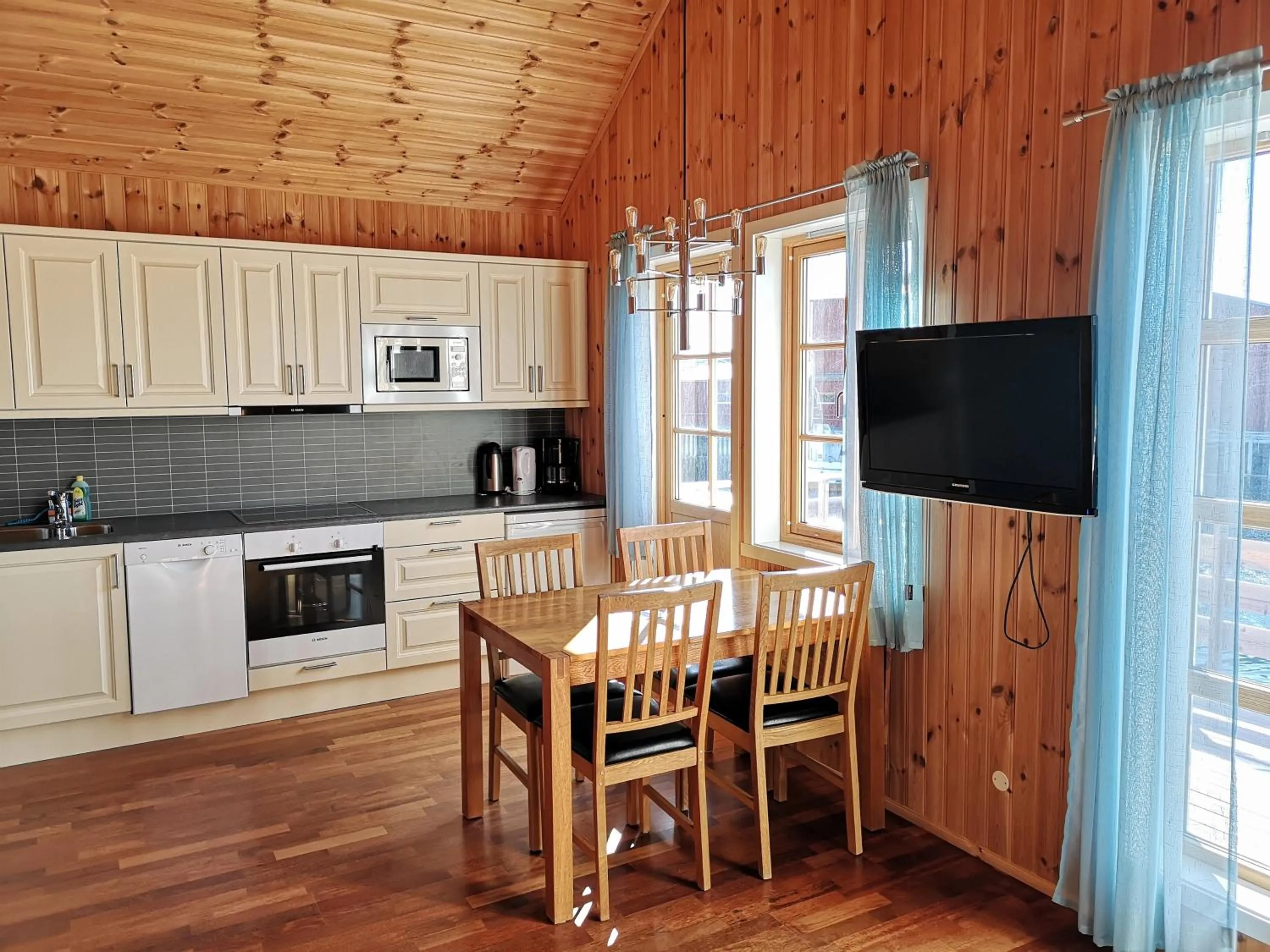 Kitchen or kitchenette in Statles Rorbu- og Konferansesenter AS