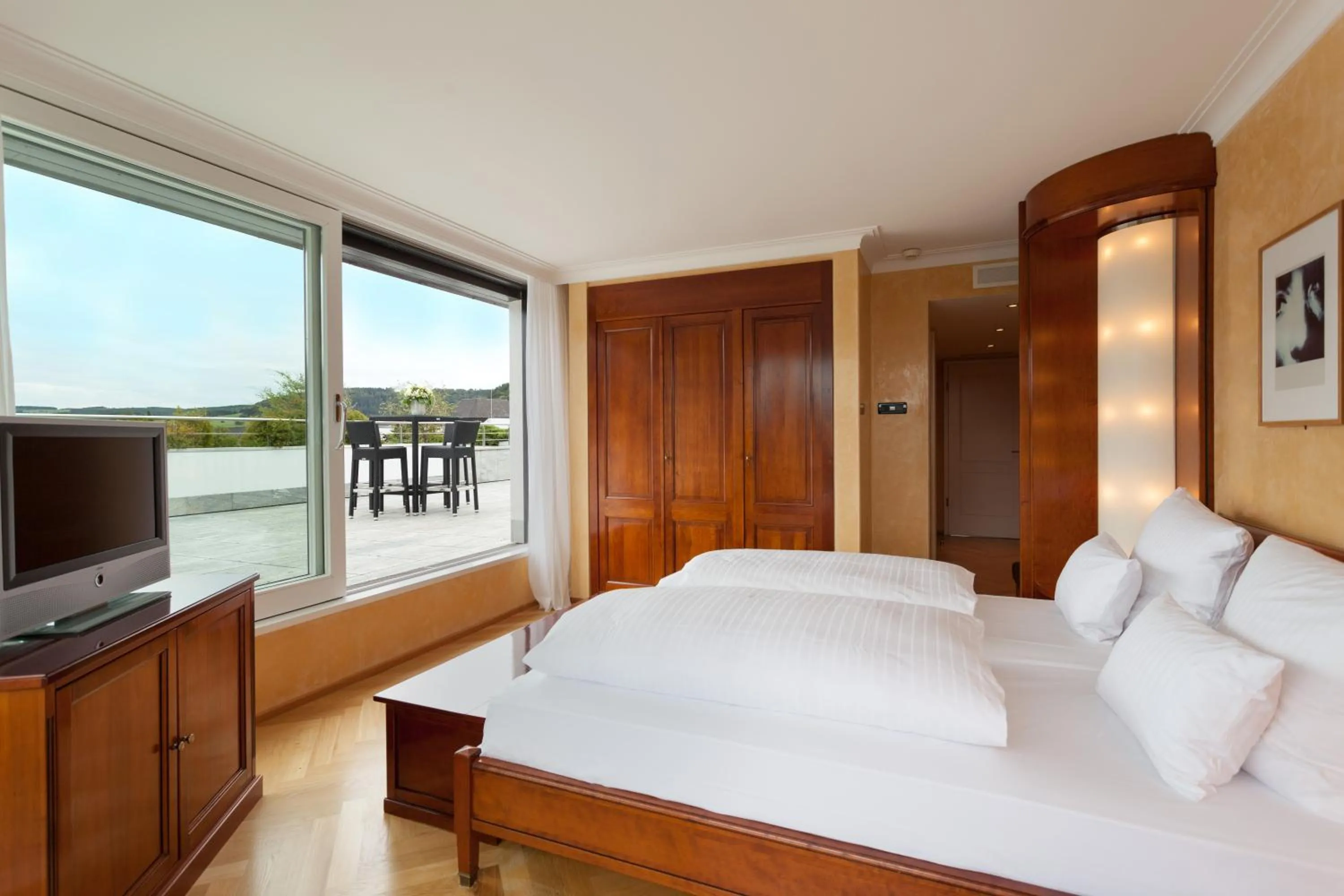 Bedroom, Bed in Sauerland Stern Hotel