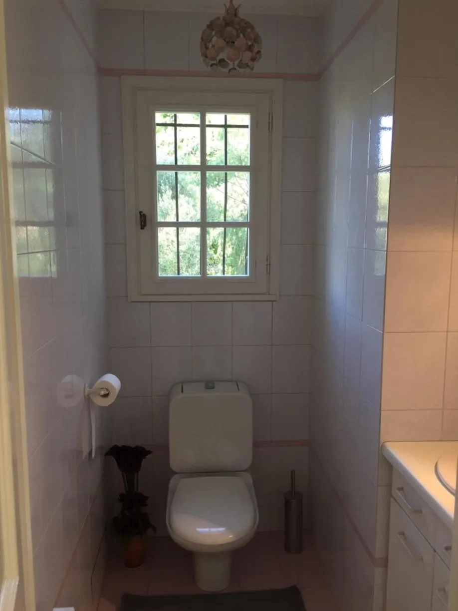 Toilet in Villa Alessia