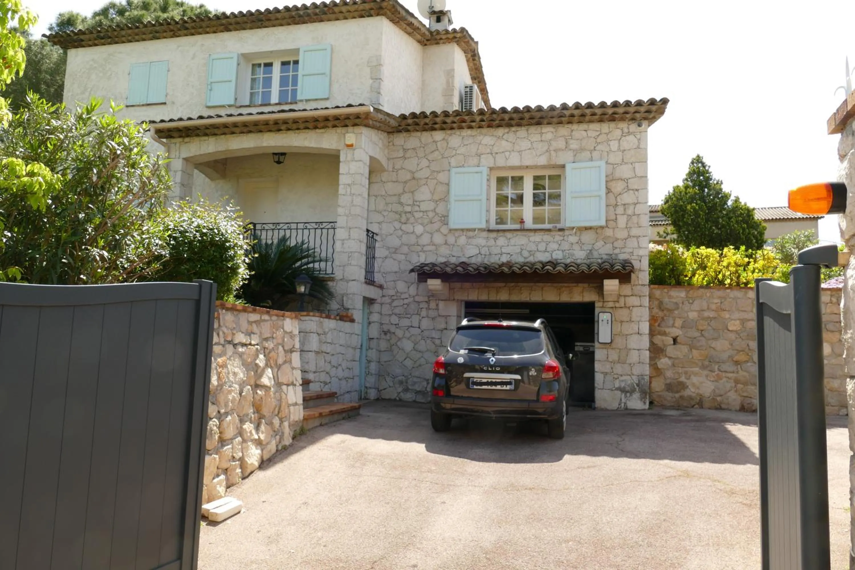 Parking in Villa Alessia