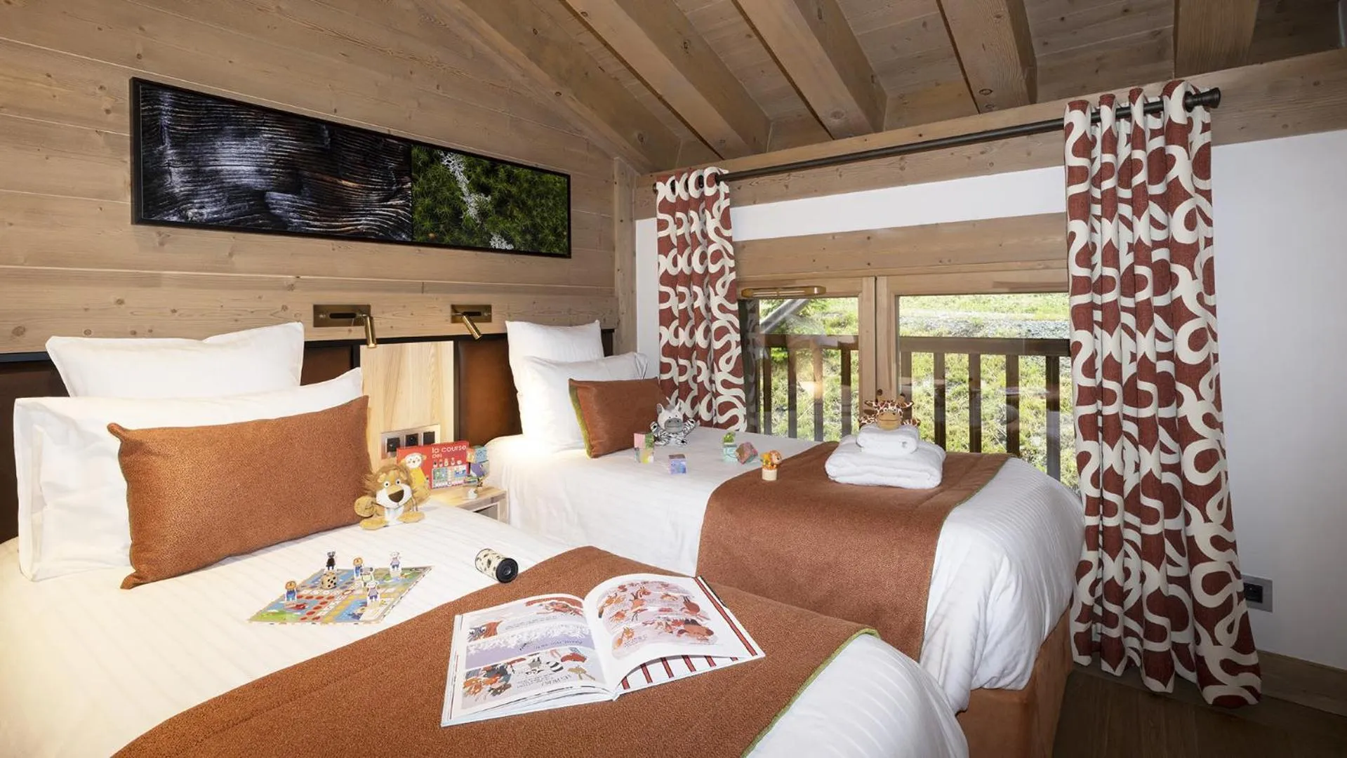 Bed in MGM Hôtels & Résidences - Résidence Alpen Lodge